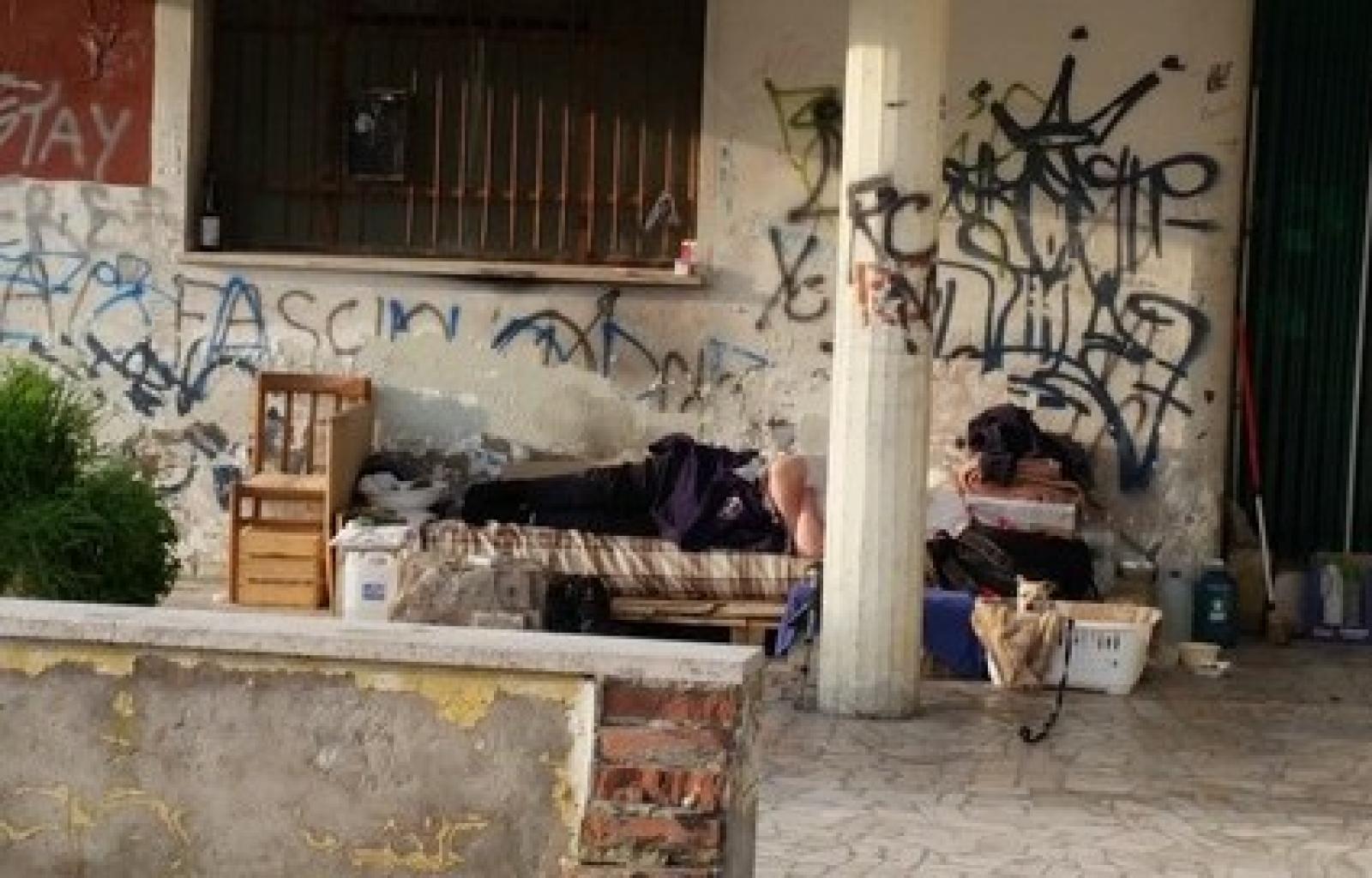 Parcheggio bivacco rovigo1.JPG