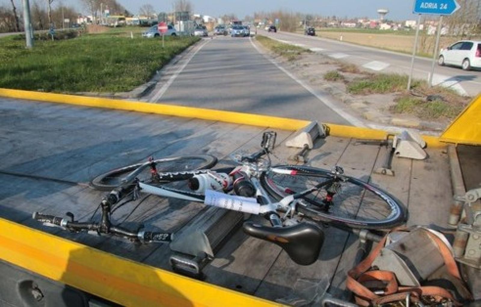 incidente statale 16.JPG