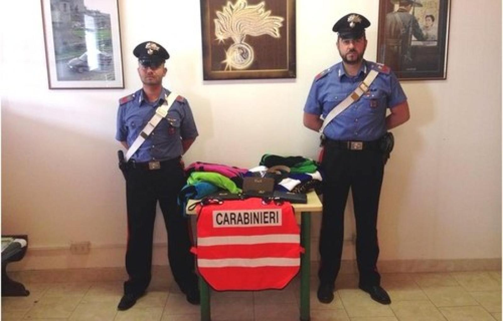 Sequestro prodotti a Rosolina Mare.jpg