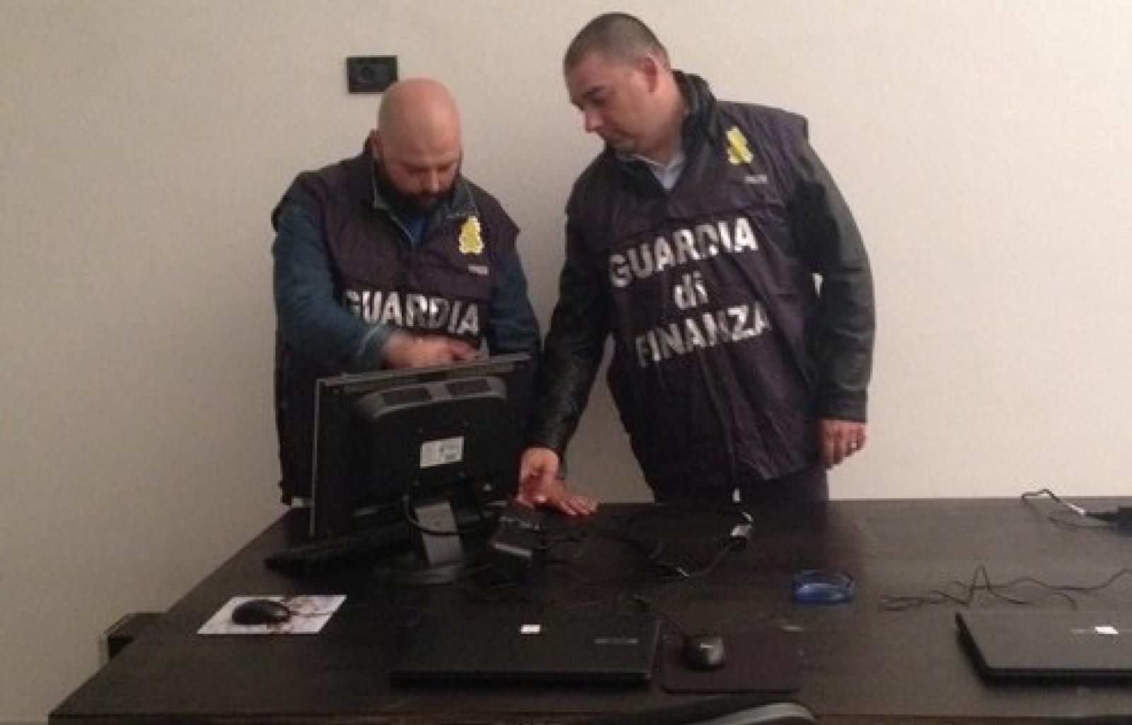 Guardia di Finanza evasori (1).jpg