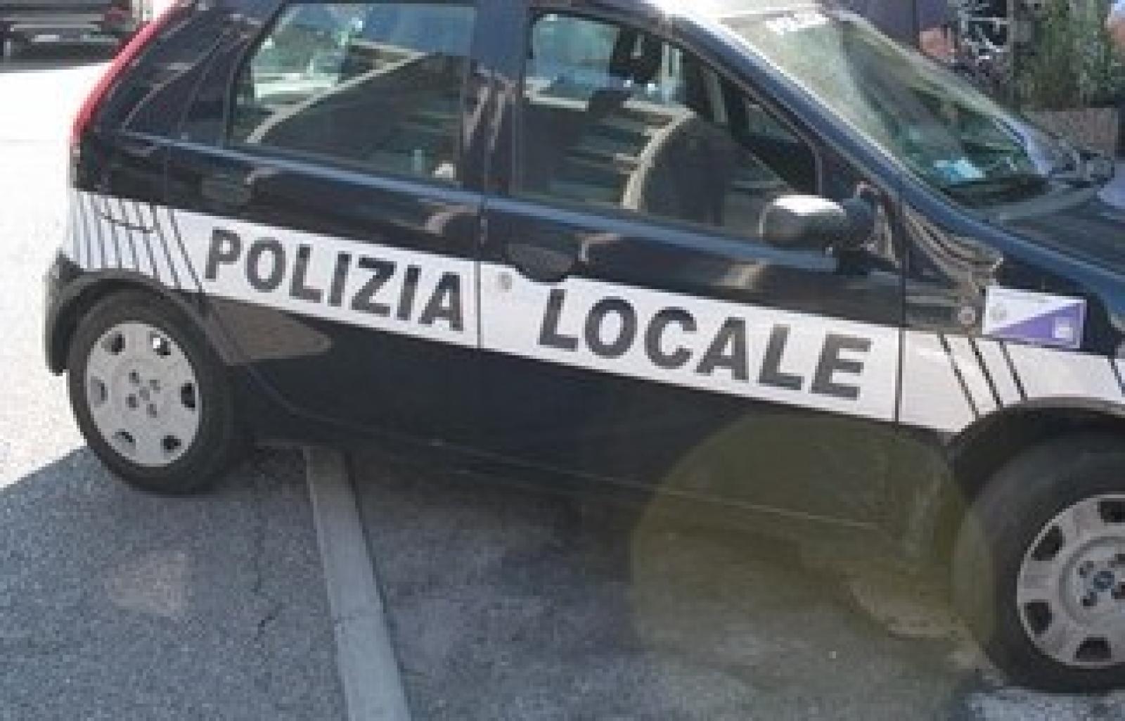 Profughi Vle della Pace Vigili Urbani Sindaco 15