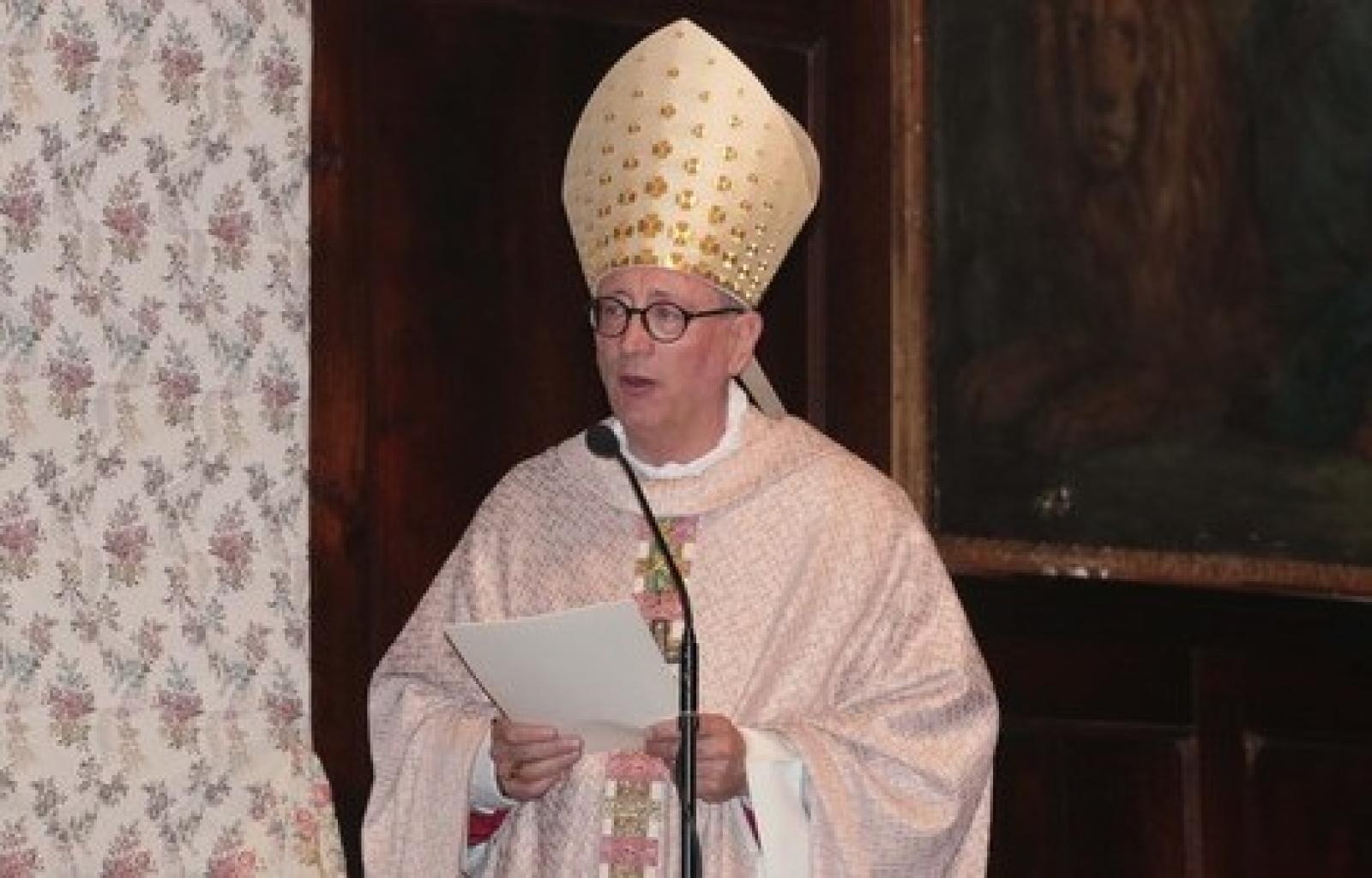 vescovo pavanello.jpg