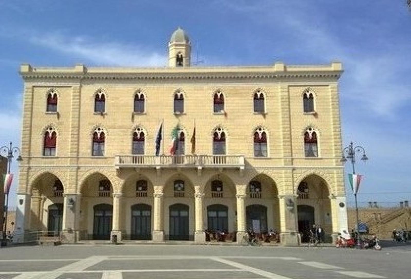 Cavarzere e Cona, lo studio sulla fusione al "Serafin"