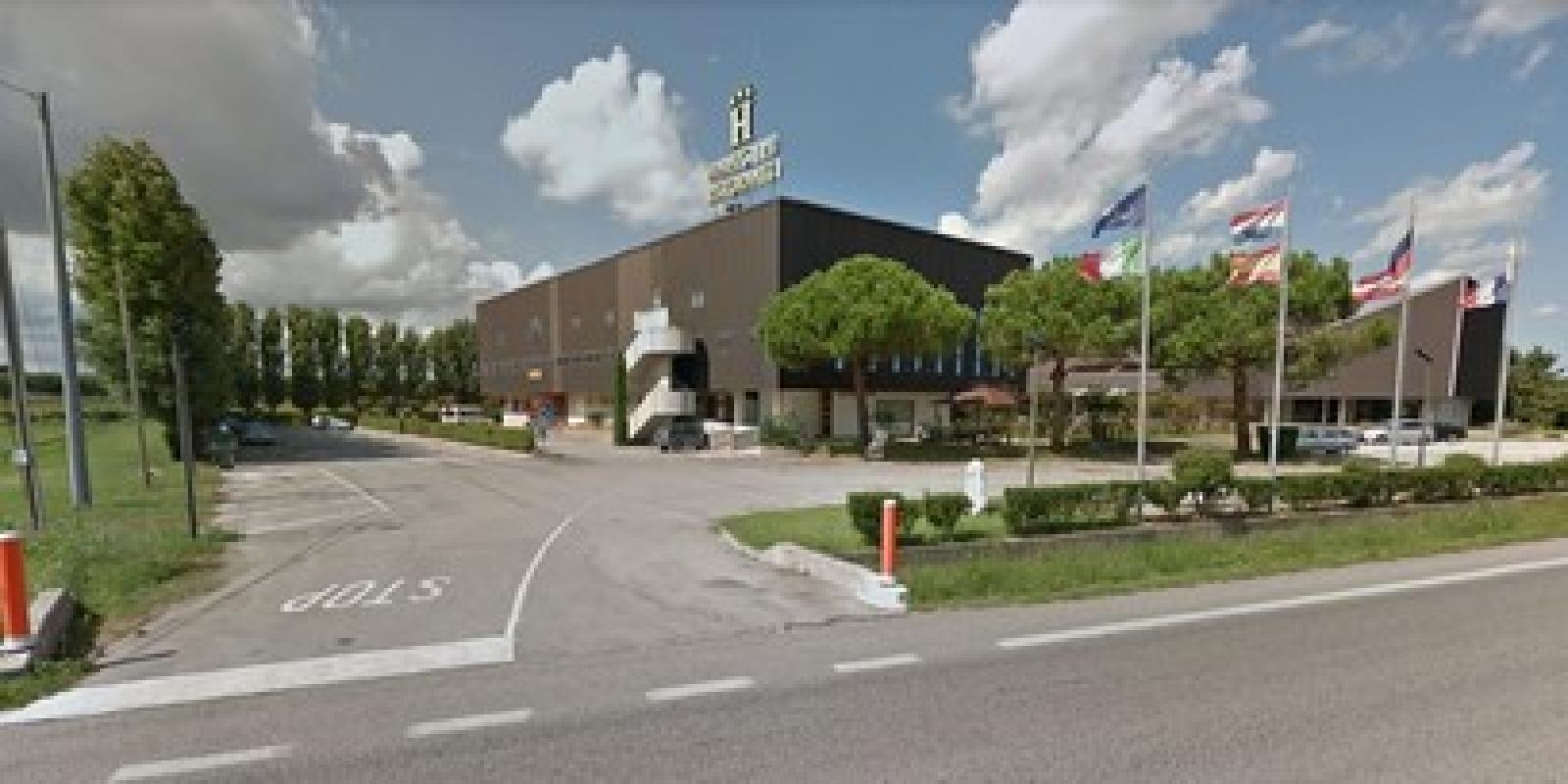 Siviero ha le mani legate sui profughi, scrive al prefetto