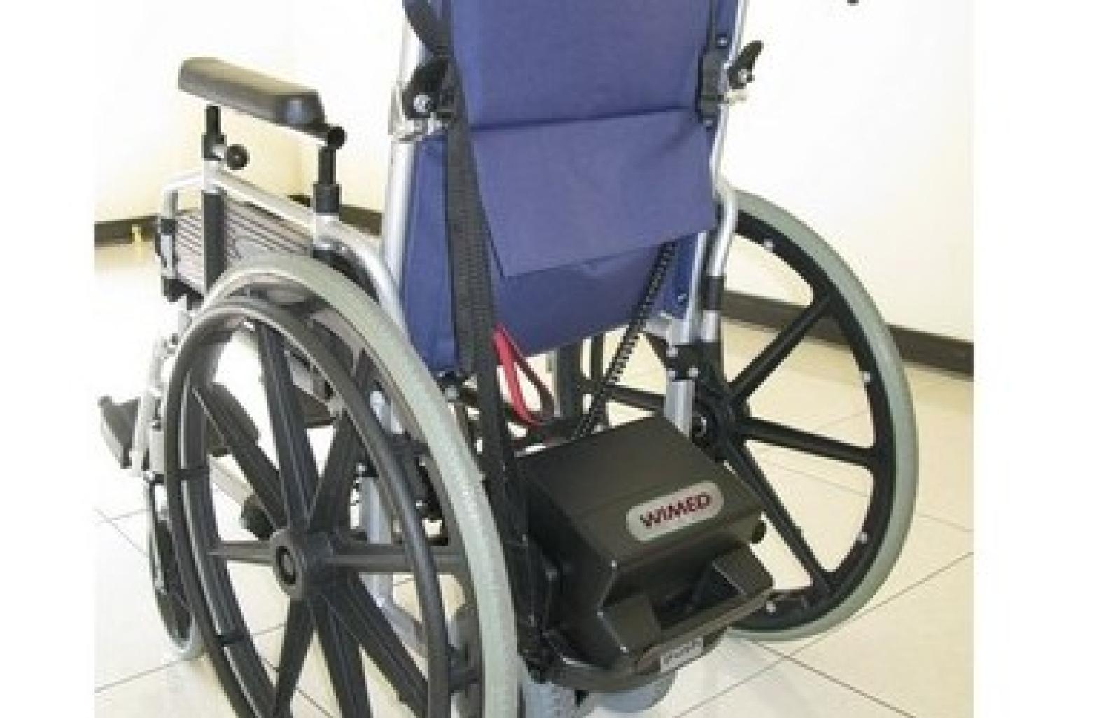 Prescrive al paziente la sedia "elettrica". L'errore diventa virale