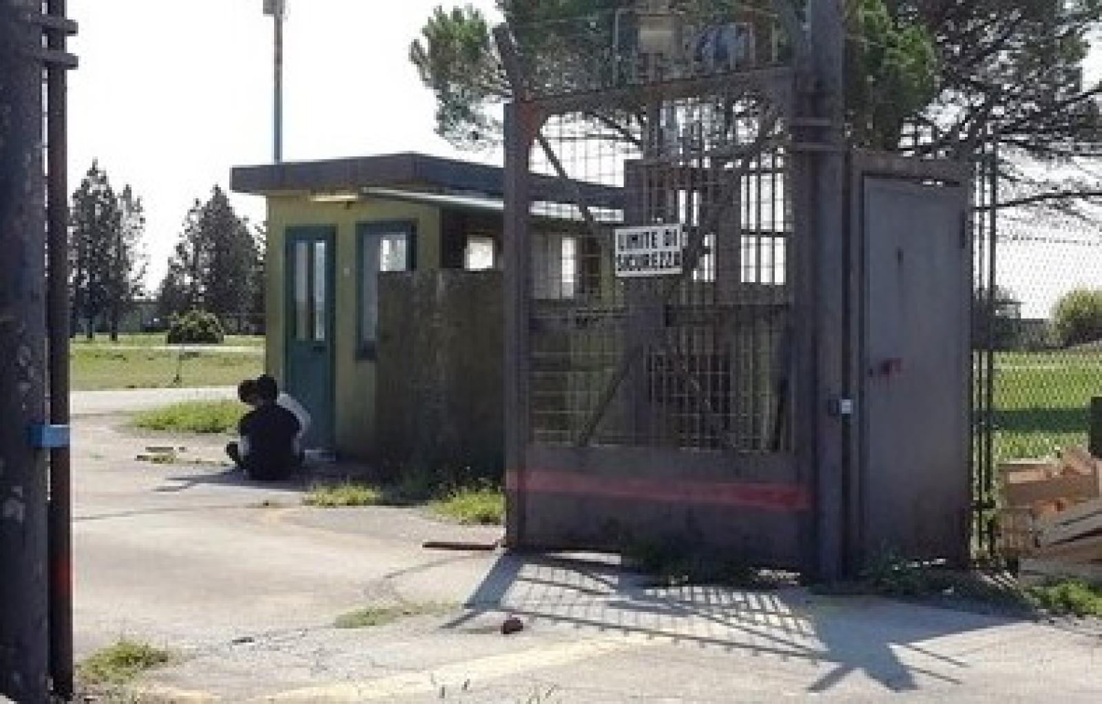 Entrata del centro di Cona.jpg