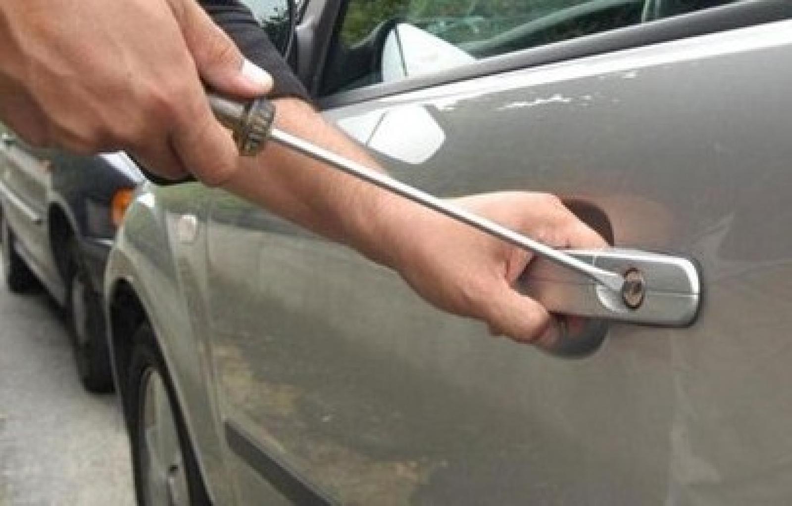 scassinare auto1.jpg