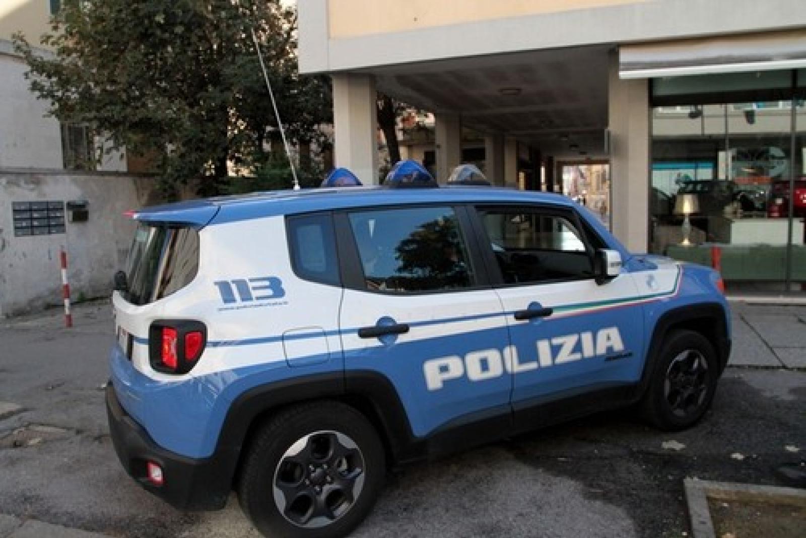 Galleria Balotta Polizia Vigili Urbani 6