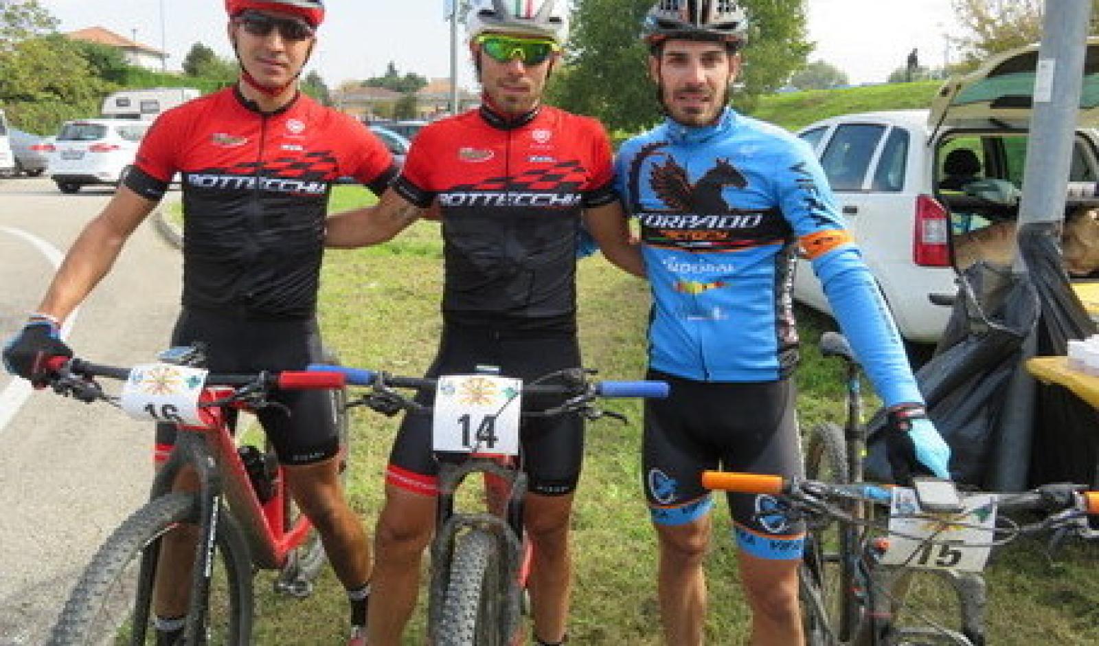Da sx Rafael Visinelli, Marcello Pavarin e Mattia 