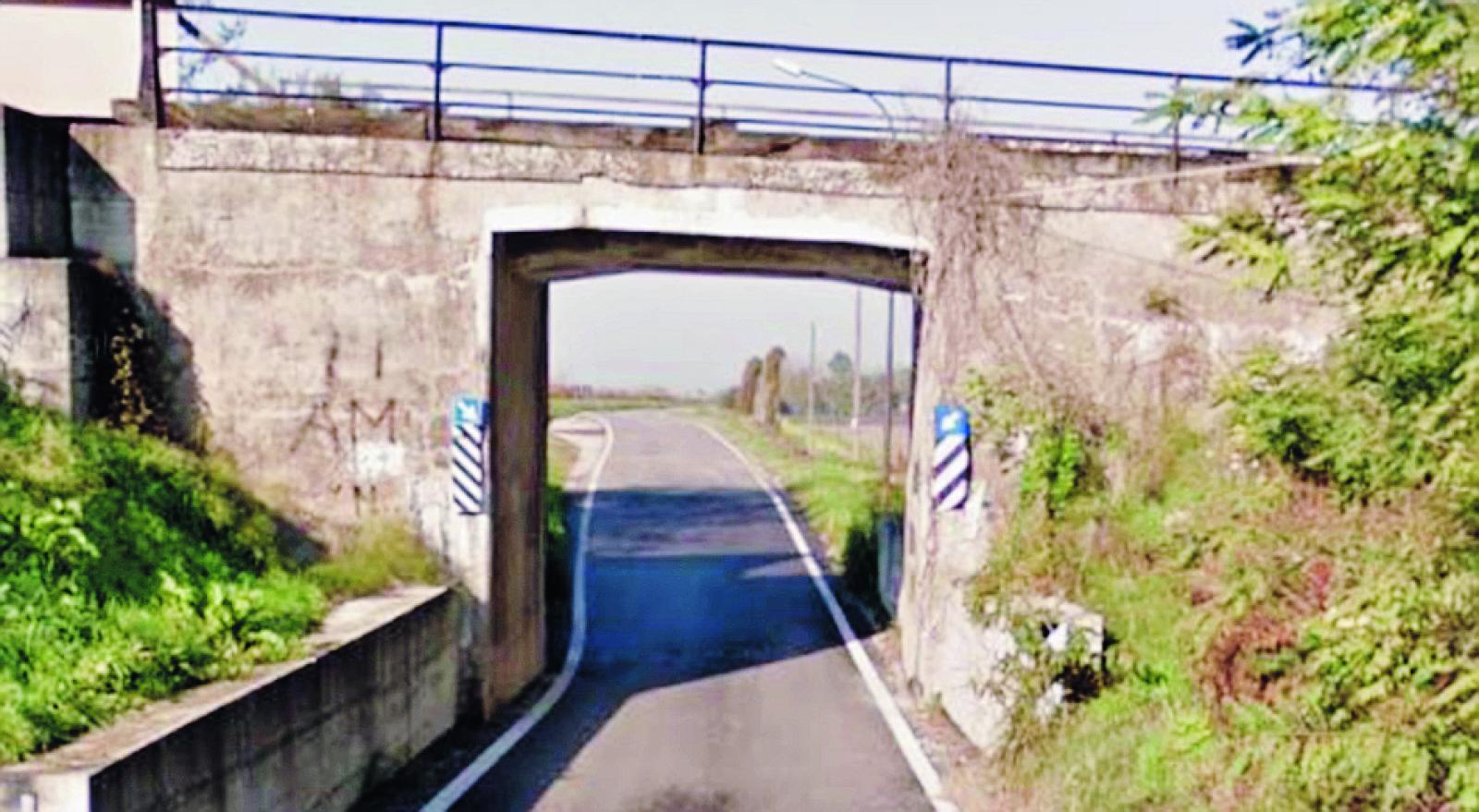 Sottopasso ferroviario del Passetto, un altro mese di chiusura per lavori