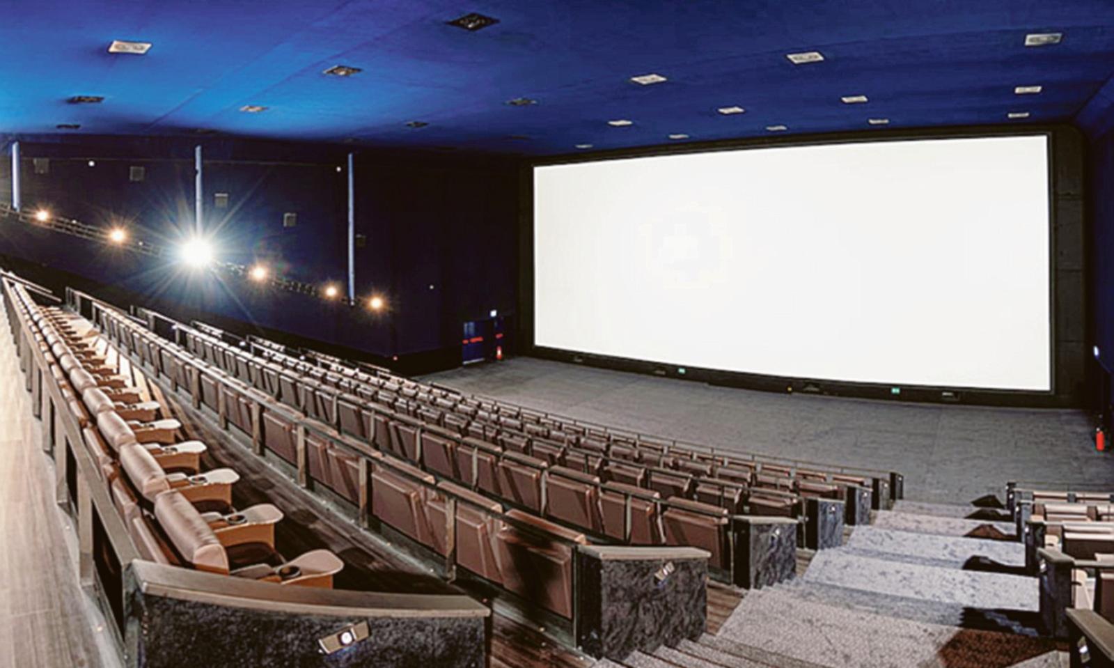 Crollo delle presenze in sala, -75% in un anno