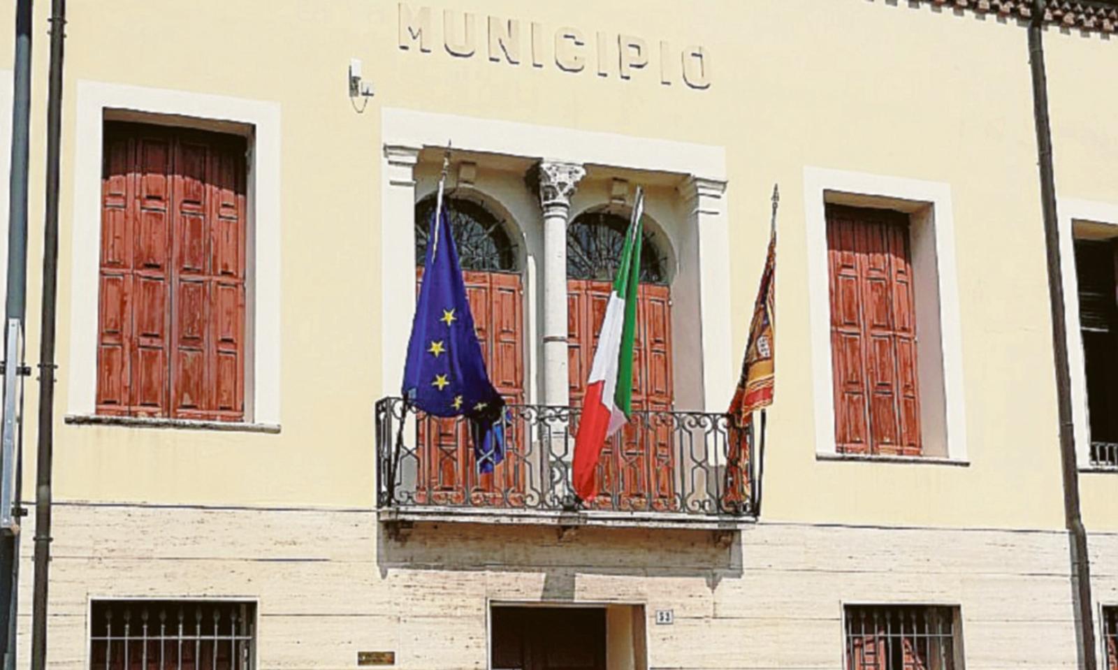 Il paese si spopola, incentivi alle coppie