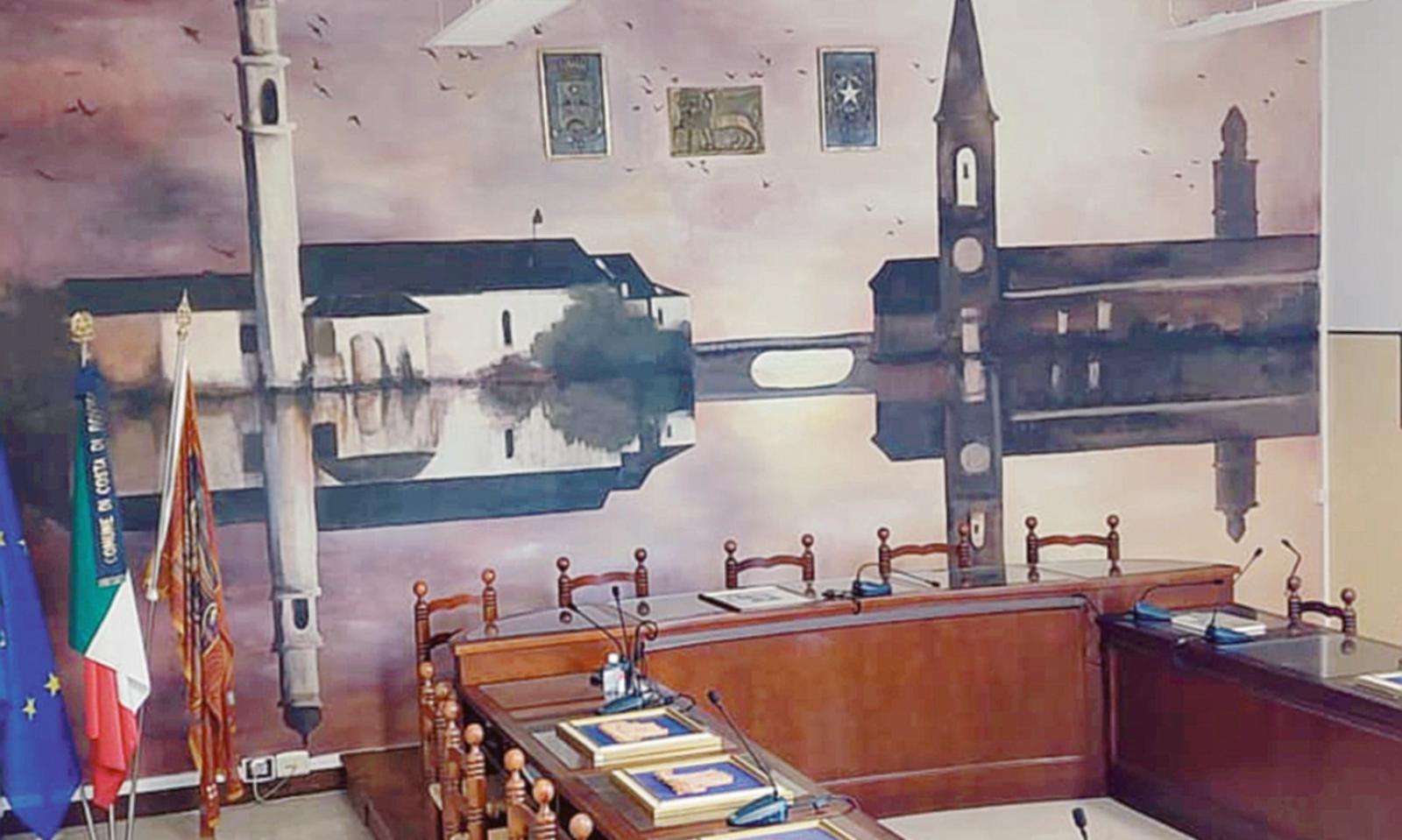 New look per la sala consiliare