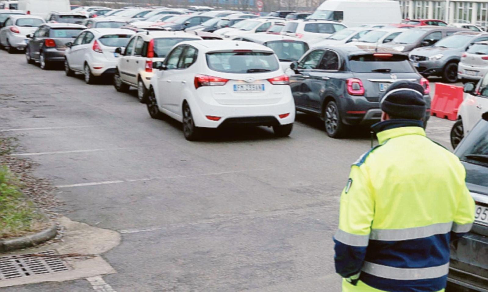 Da domani stop ai tamponi a pagamento per il green pass base