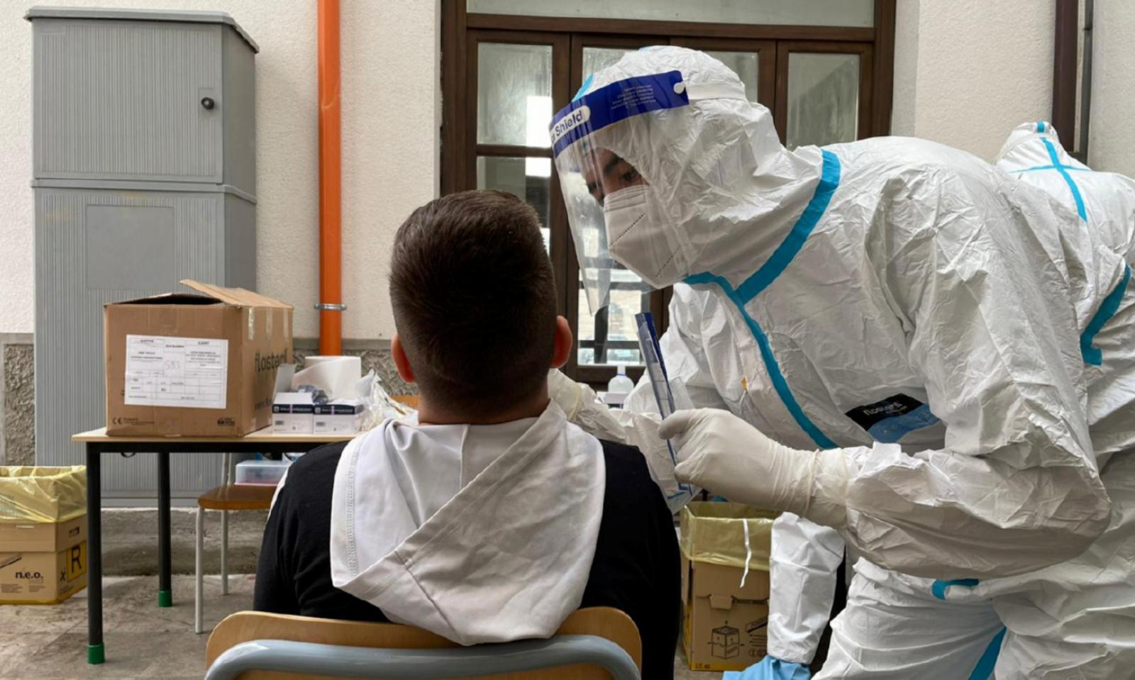 Finta malattia e guarigione per il pass: No Vax beccati