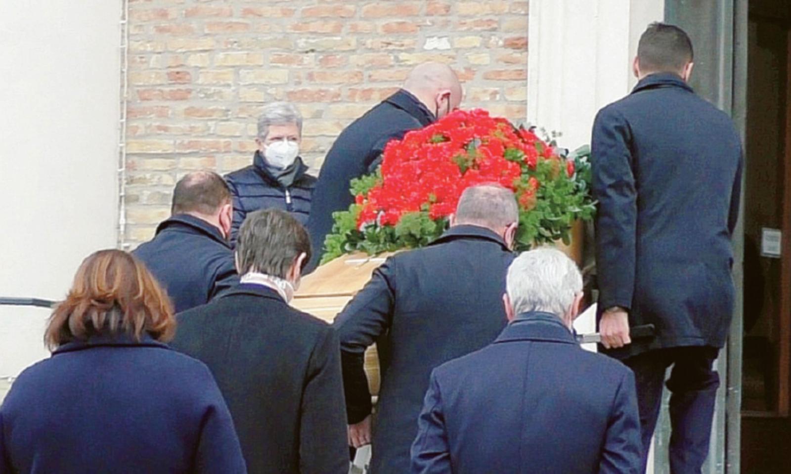 In tanti per l&rsquo;addio a Ildo Ponzetto