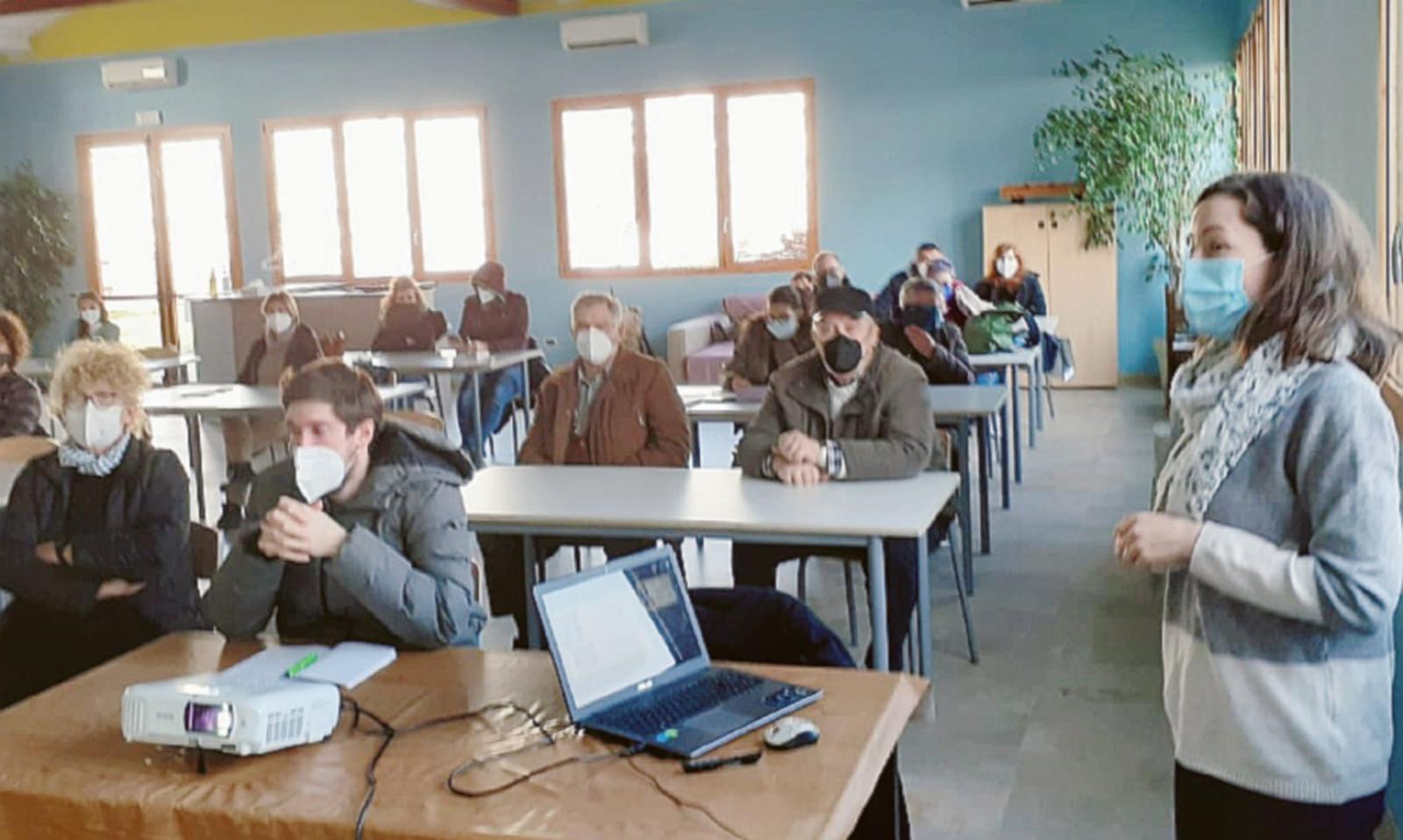 Tutti a lezione di apicoltura