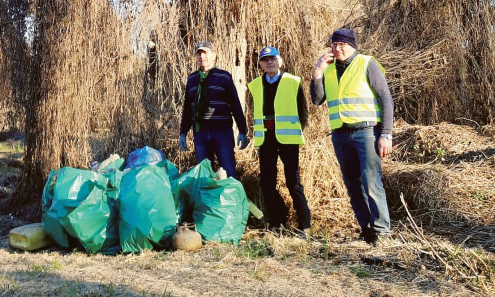 Grandi pulizie a golena e argine