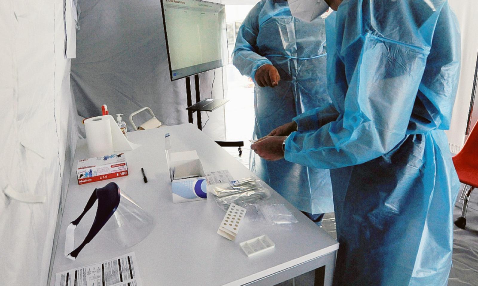 Per i profughi tampone obbligatorio, poi vaccino e lavoro