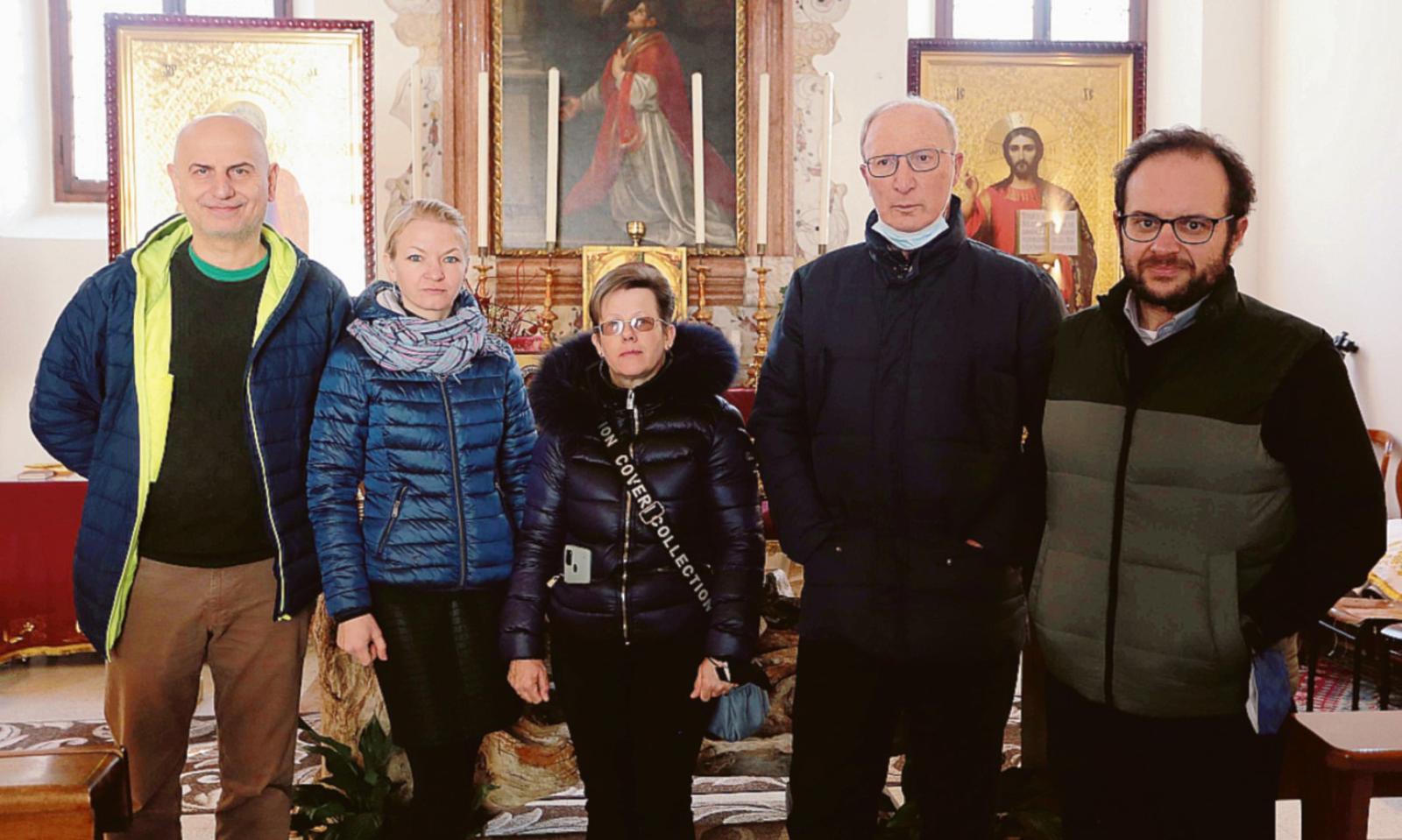 &ldquo;I profughi hanno perso tutto, donate ancora&rdquo;