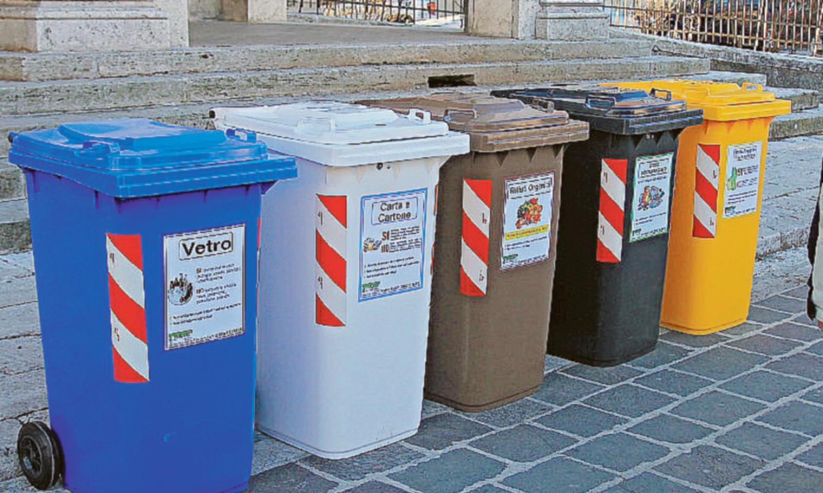 Ecco il porta a porta in citt&agrave; &ldquo;Svolta epocale sui rifiuti&rdquo;