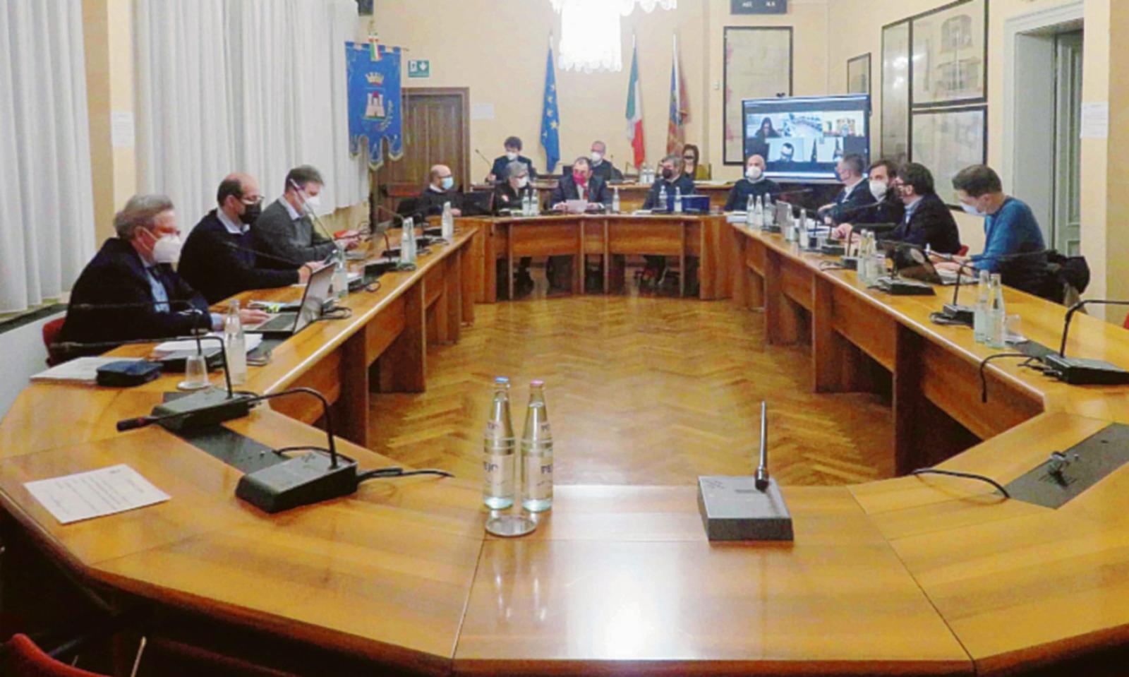 &ldquo;Basta consigli da remoto&rdquo;