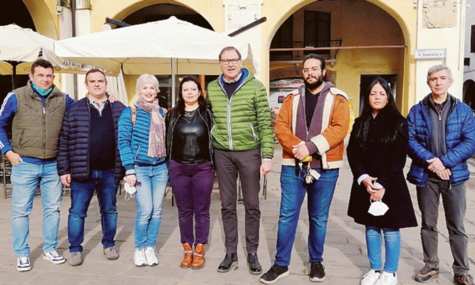 Aoeb, musica in centro