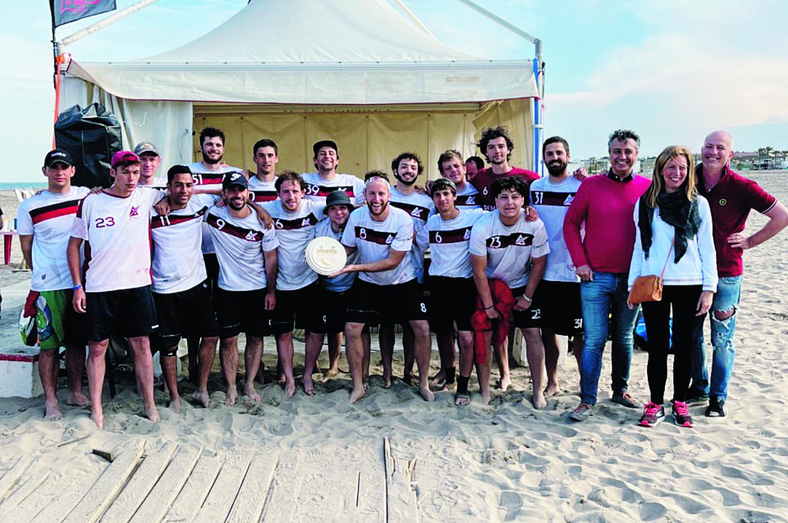 Volano frisbee al Bagno Perla