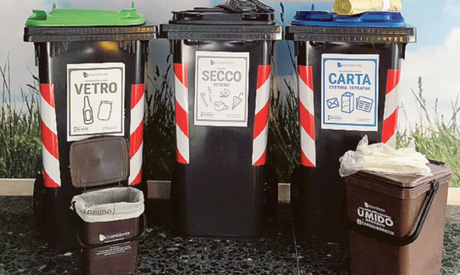 Cambia la differenziata, nuovo kit ai residenti in Tassina