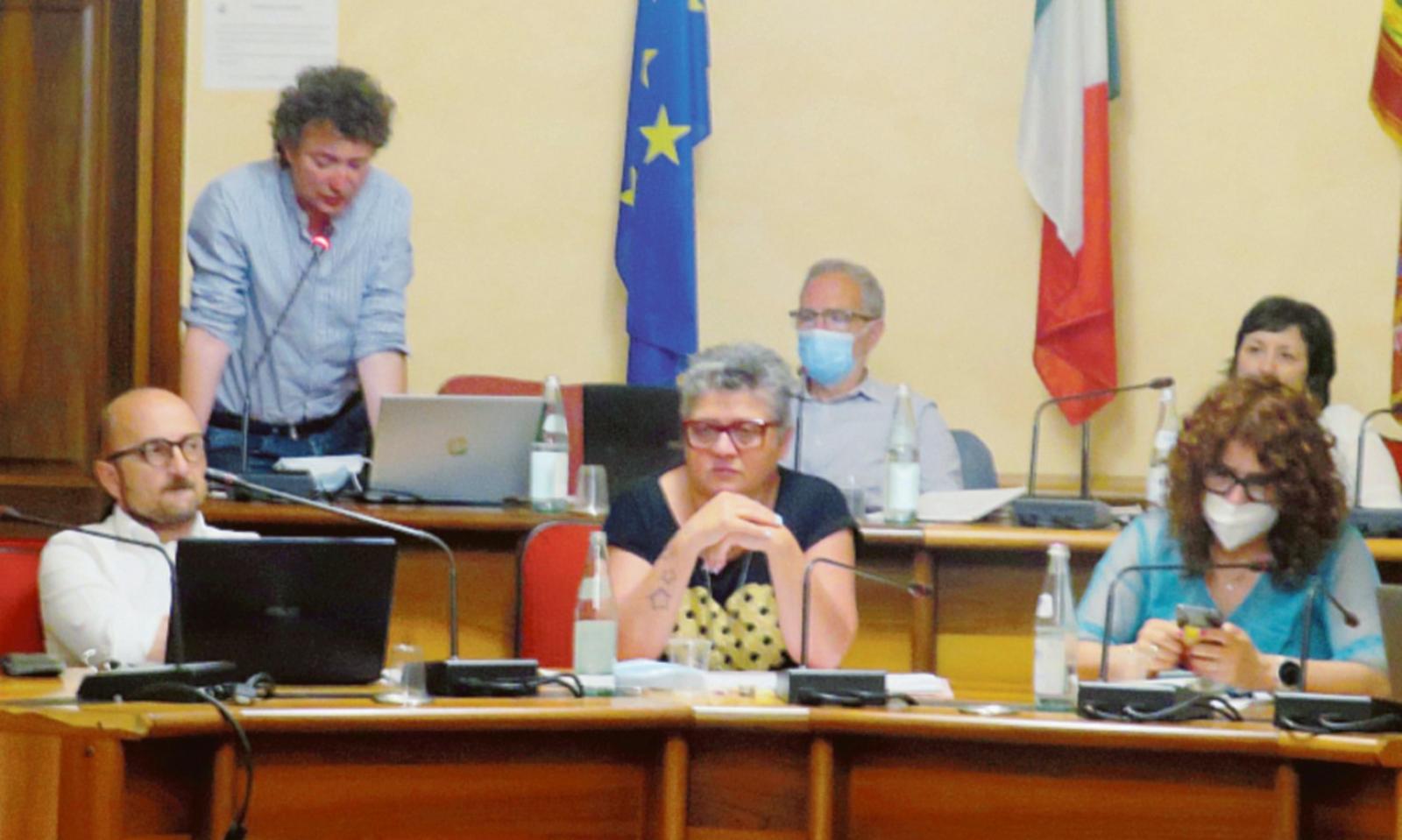 "Fondi Covid, speso soltanto il 27%"