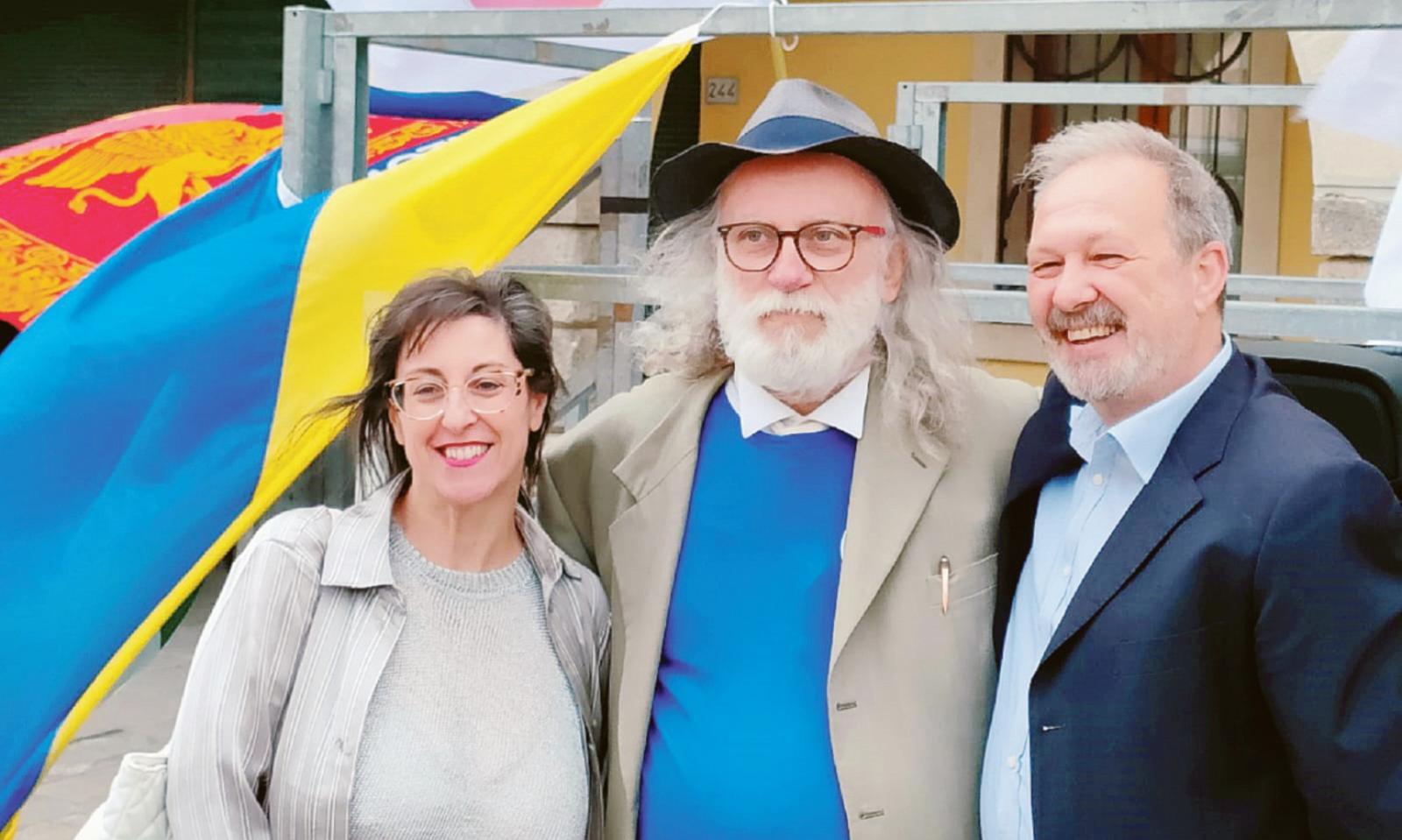 Rossi lancia la sfida del confronto