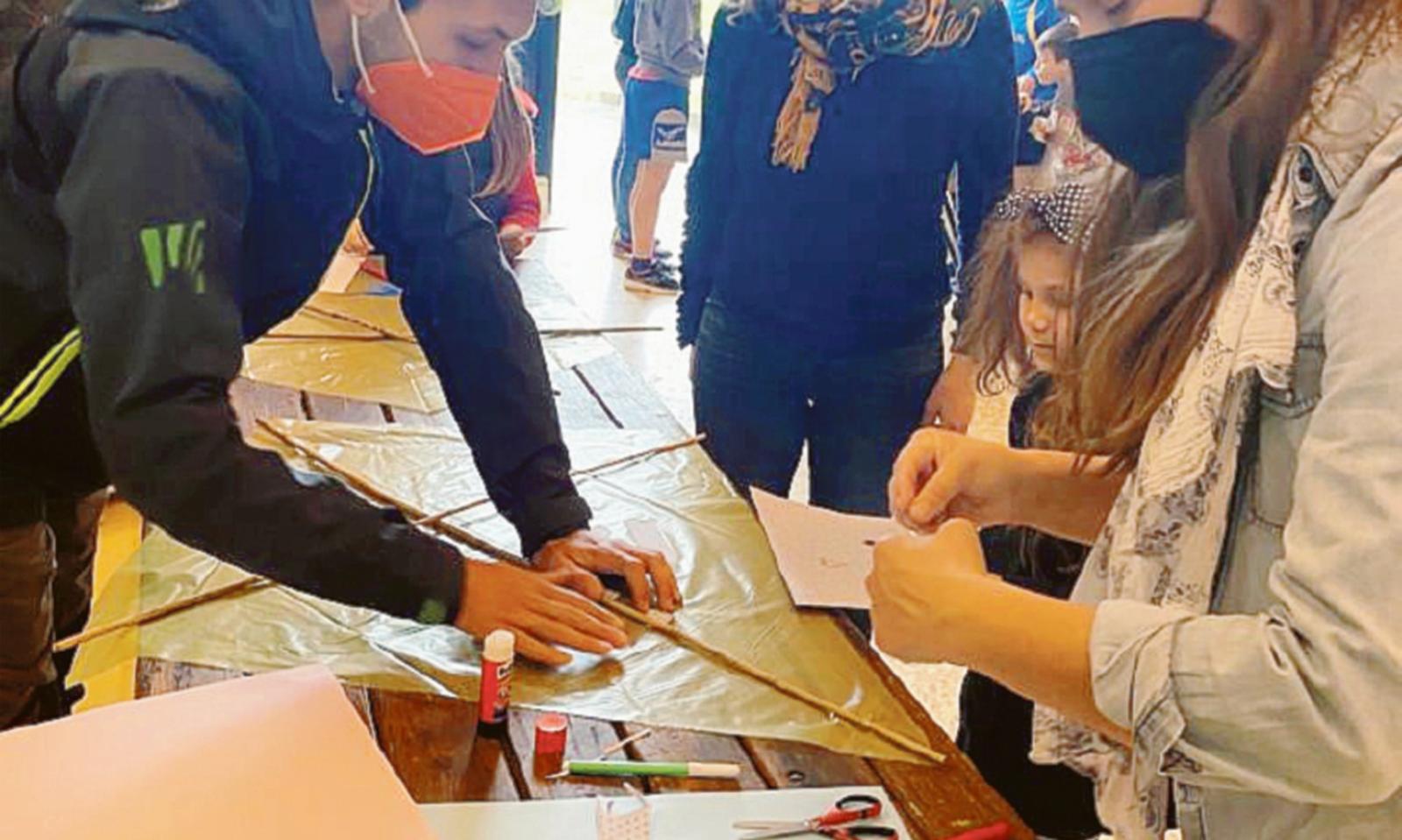 Festa degli aquiloni con la liberazione degli animali curati