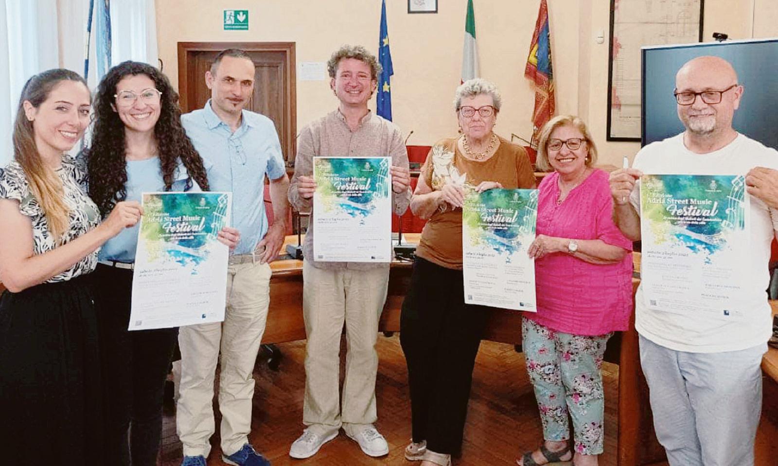 Lo street music festival travolge Adria