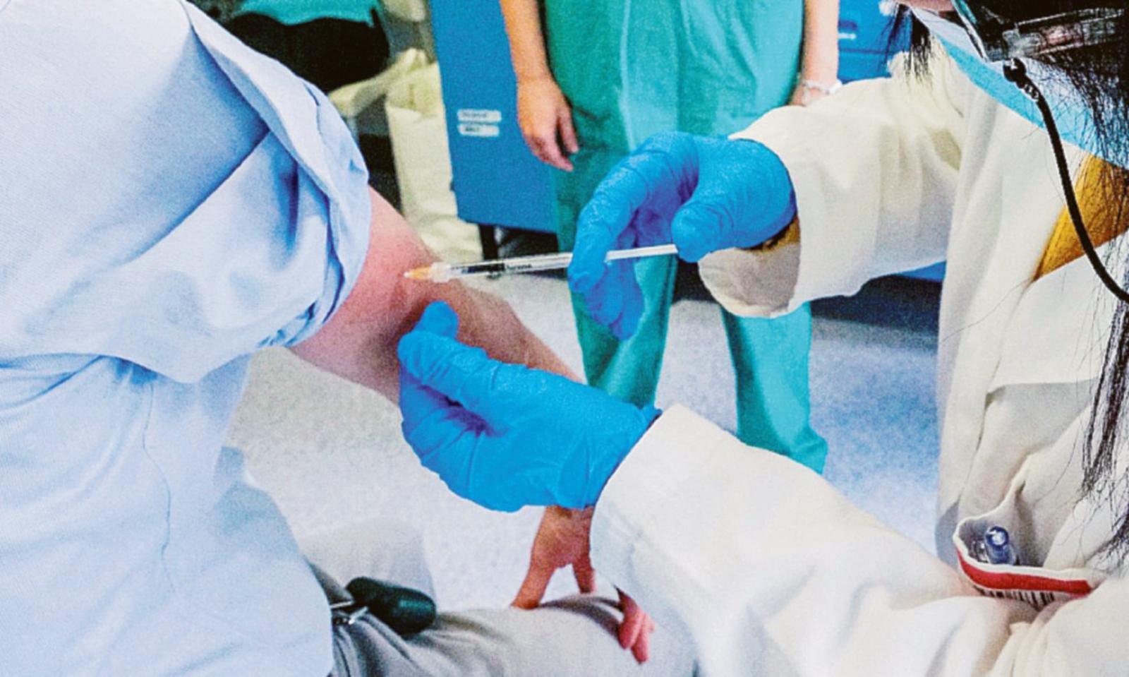 Il contagio fa paura, a giorni quarta dose per 65mila