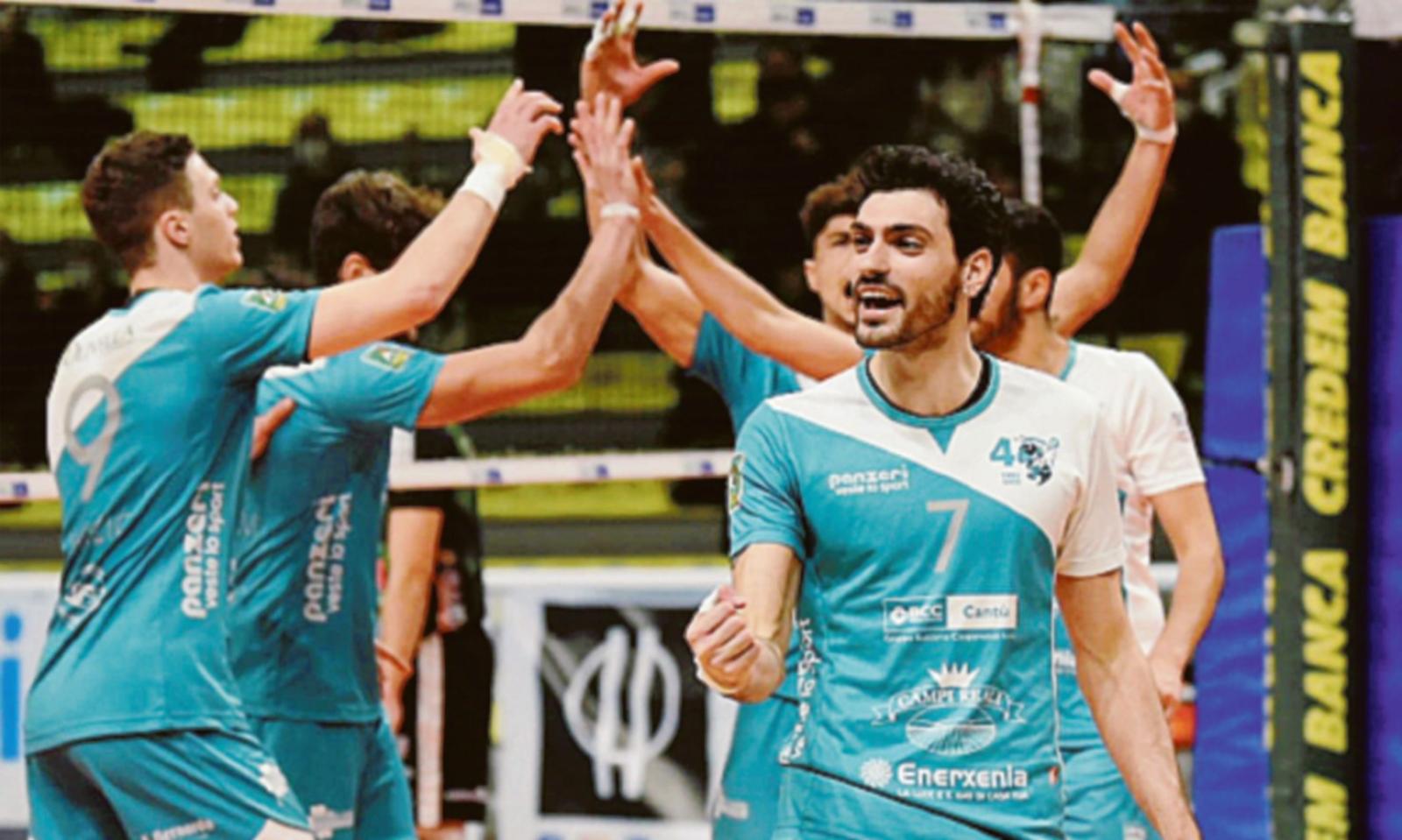 Sette: "Pronto e molto carico"