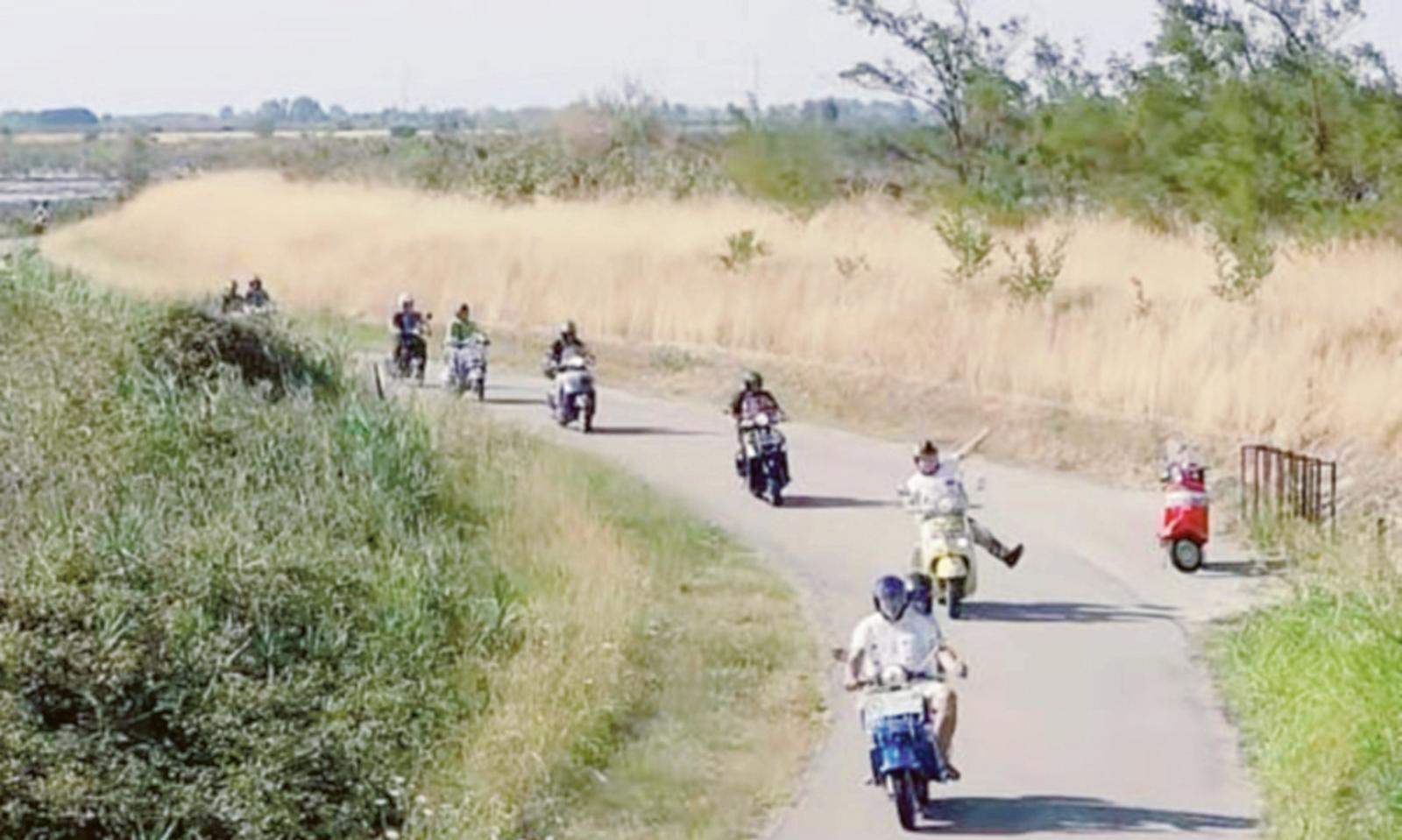 Un grande giro del Delta in notturna