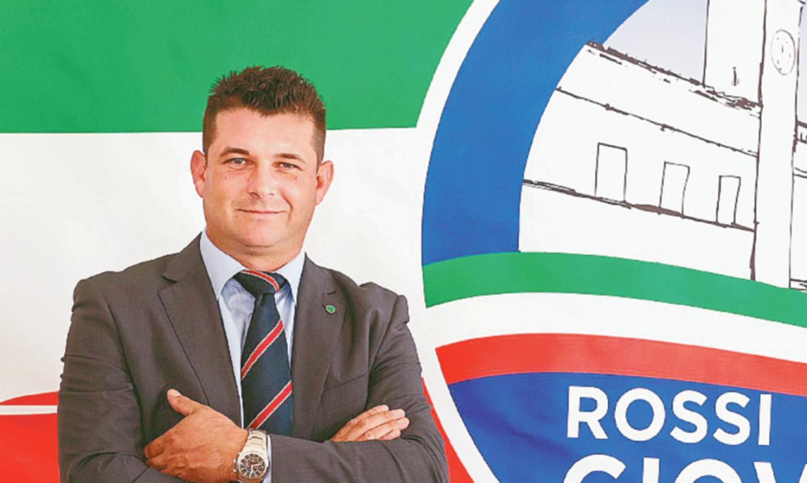 Rifiuti nei canali, ora si fa pulizia