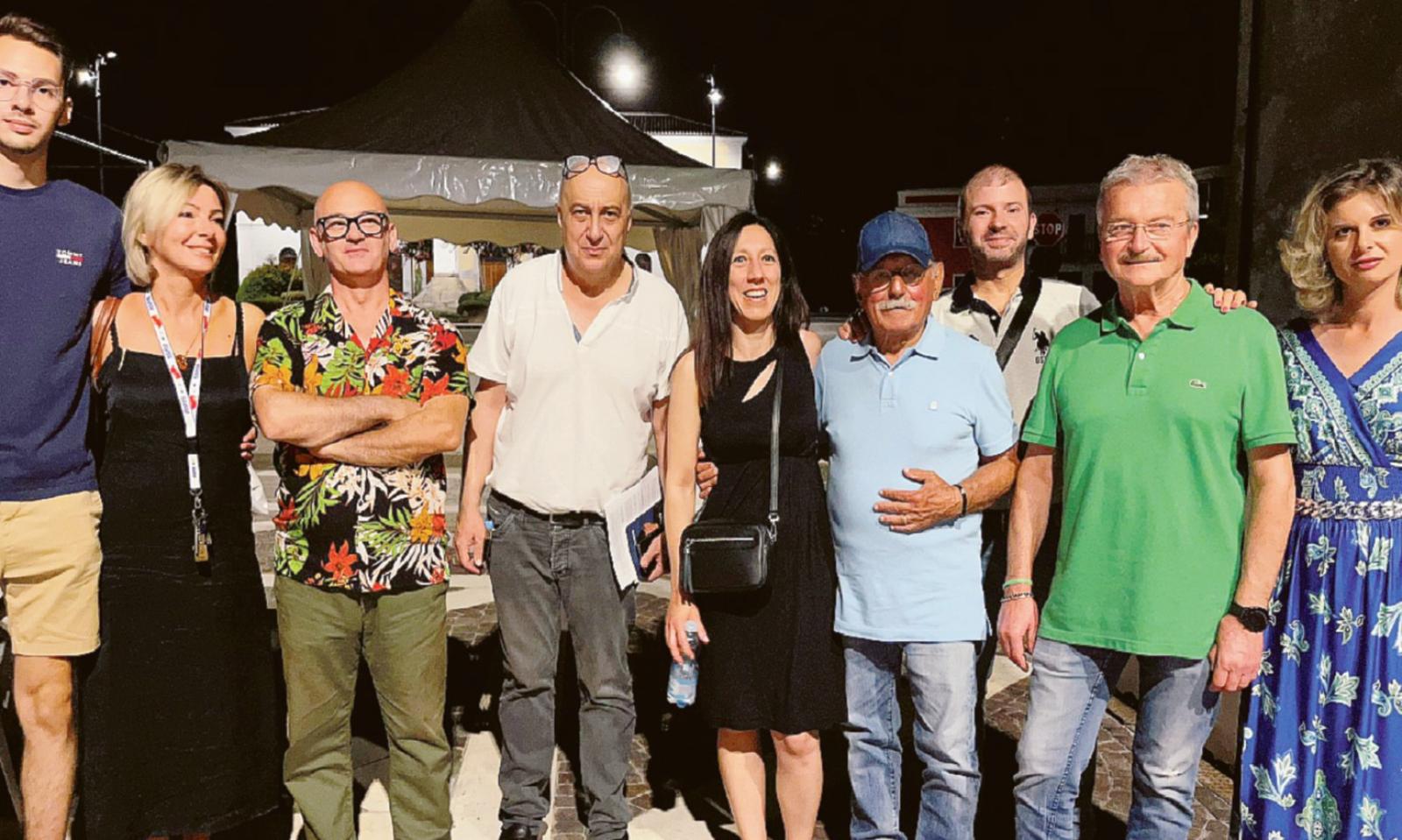 Santonastaso incanta la piazza