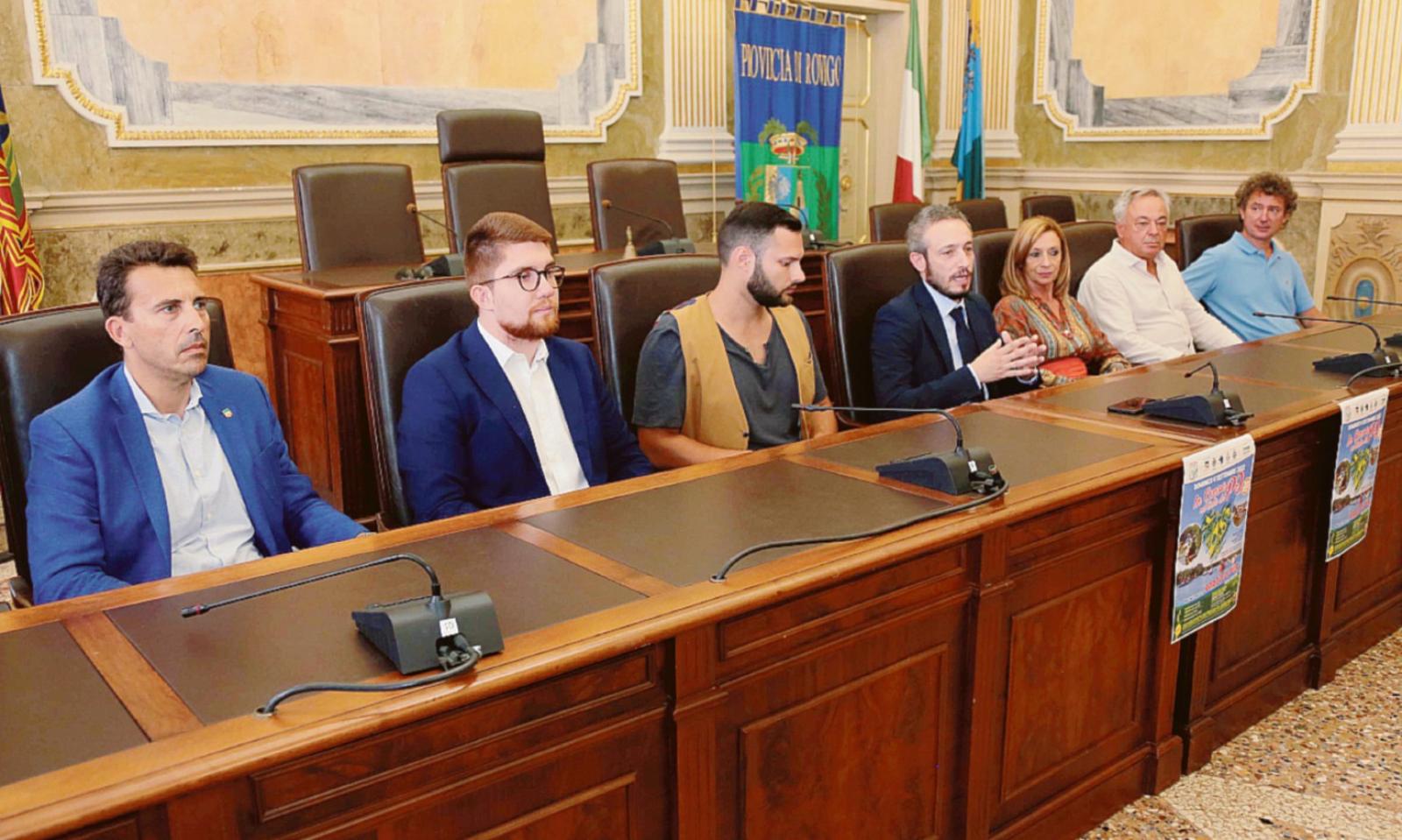 Le canoe pronte a &ldquo;invadere&rdquo; il Delta