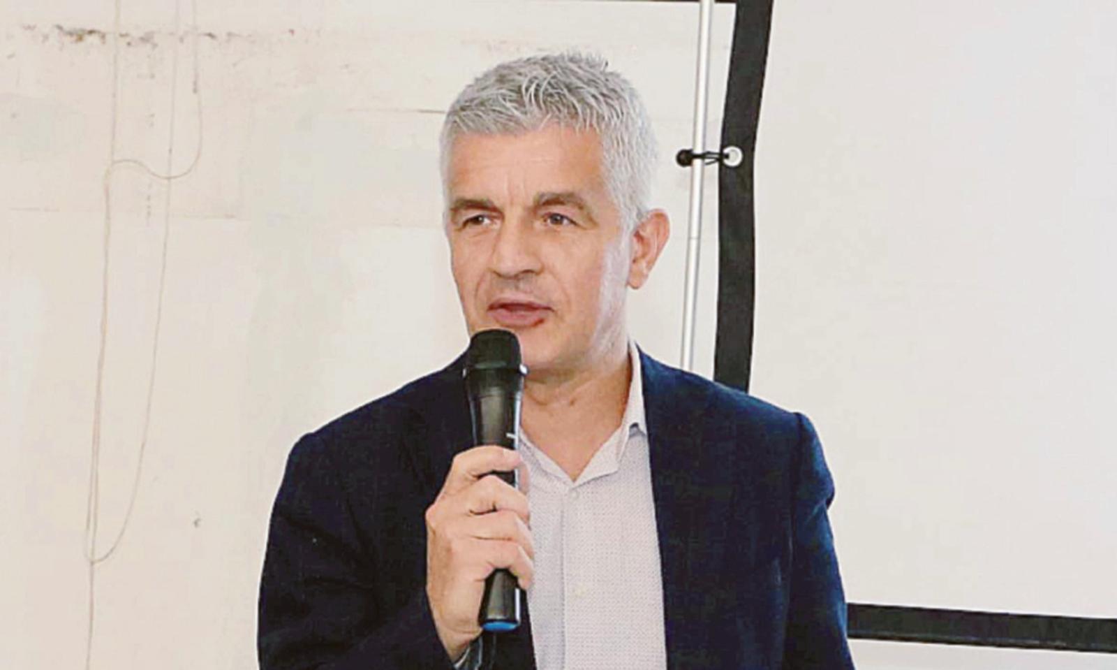 &ldquo;Chiudere la piscina &egrave; stata una scelta triste&rdquo;