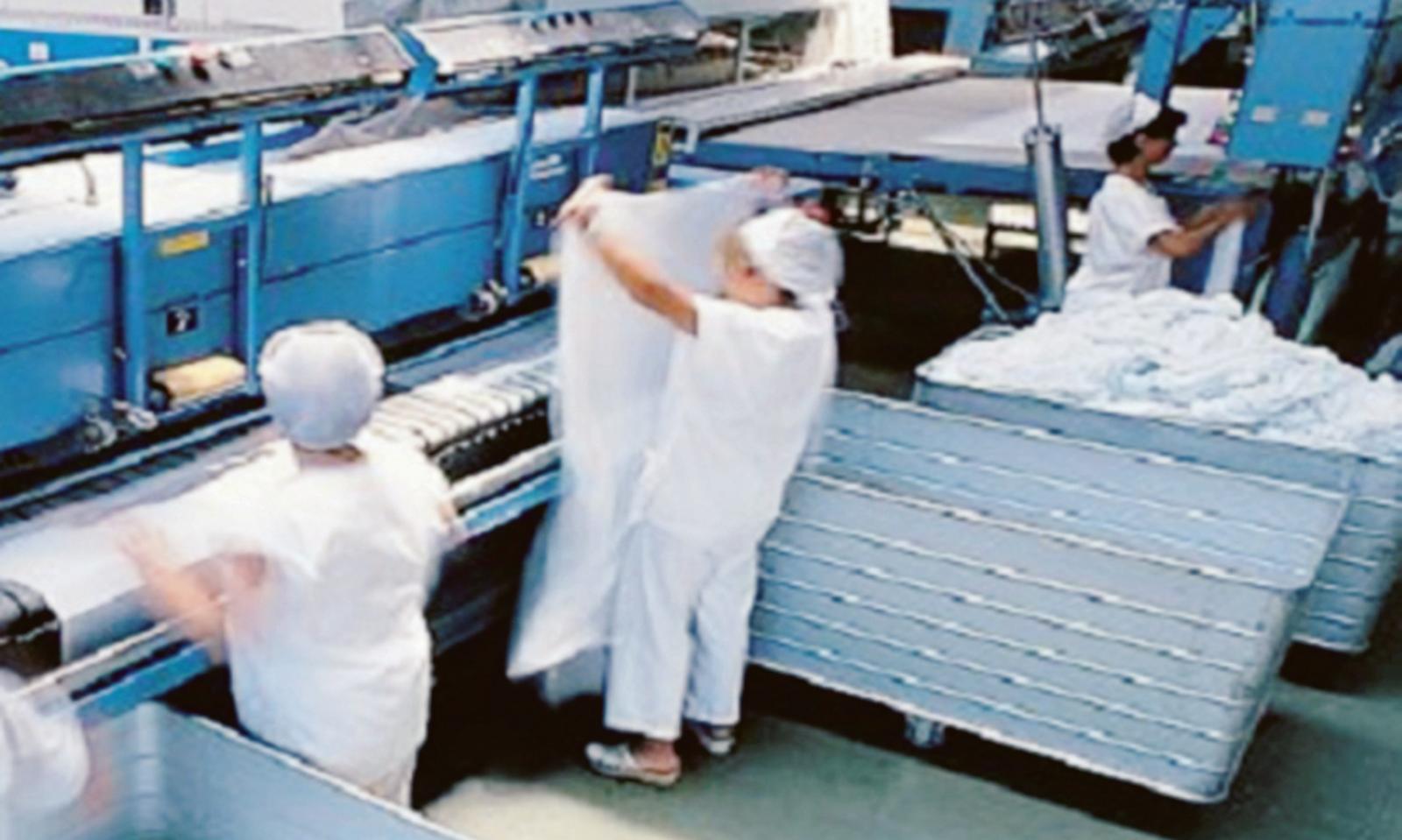 Bollette tremende, lavanderie a rischio chiusura