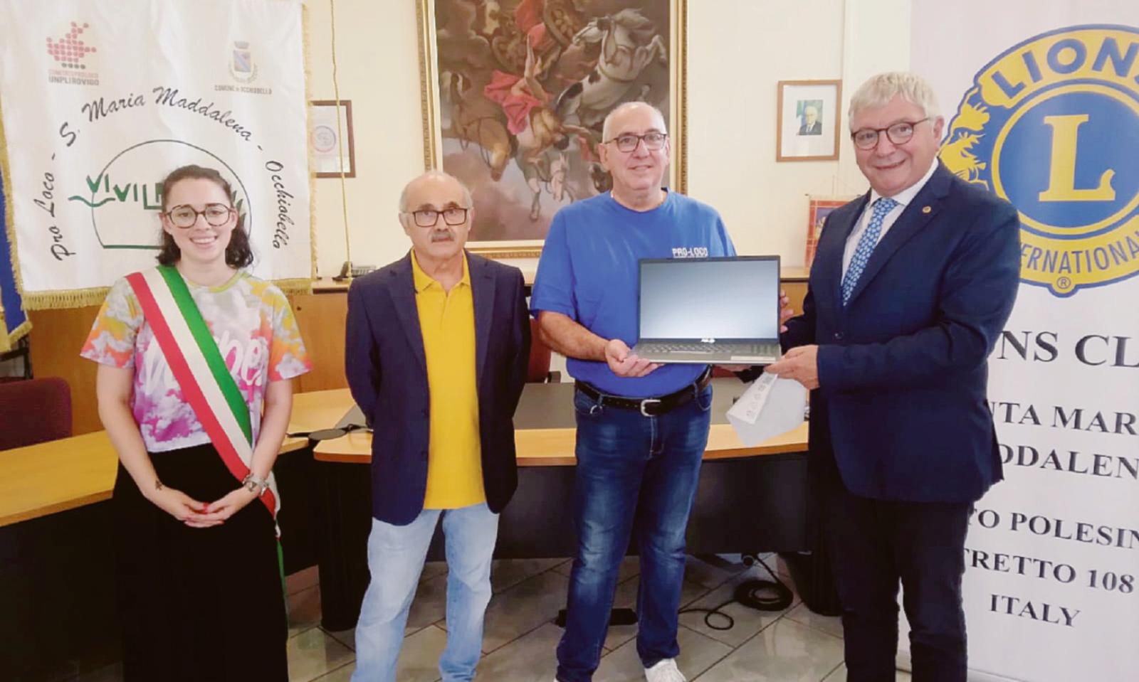 Lions club, donazione alla Pro loco