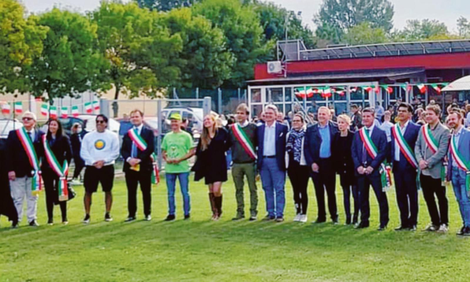 Amazon aiuta chi aiuta gli altri