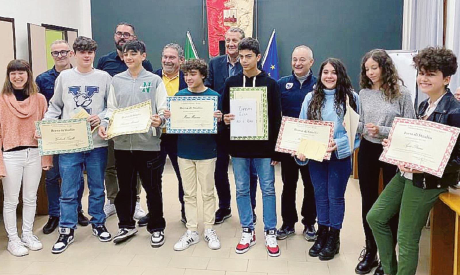 Assegnate le borse di studio