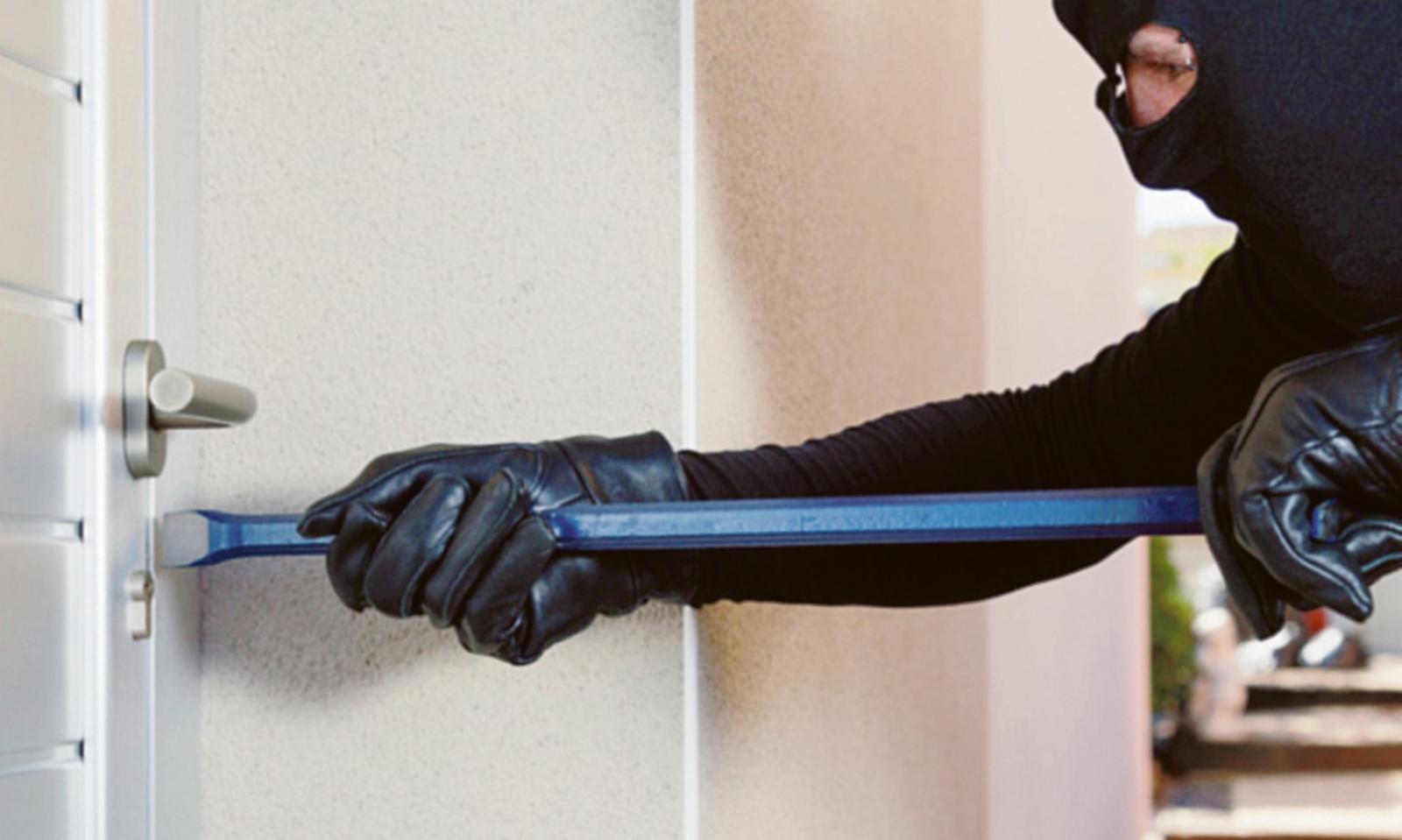 Faccia a faccia coi ladri, in pieno giorno