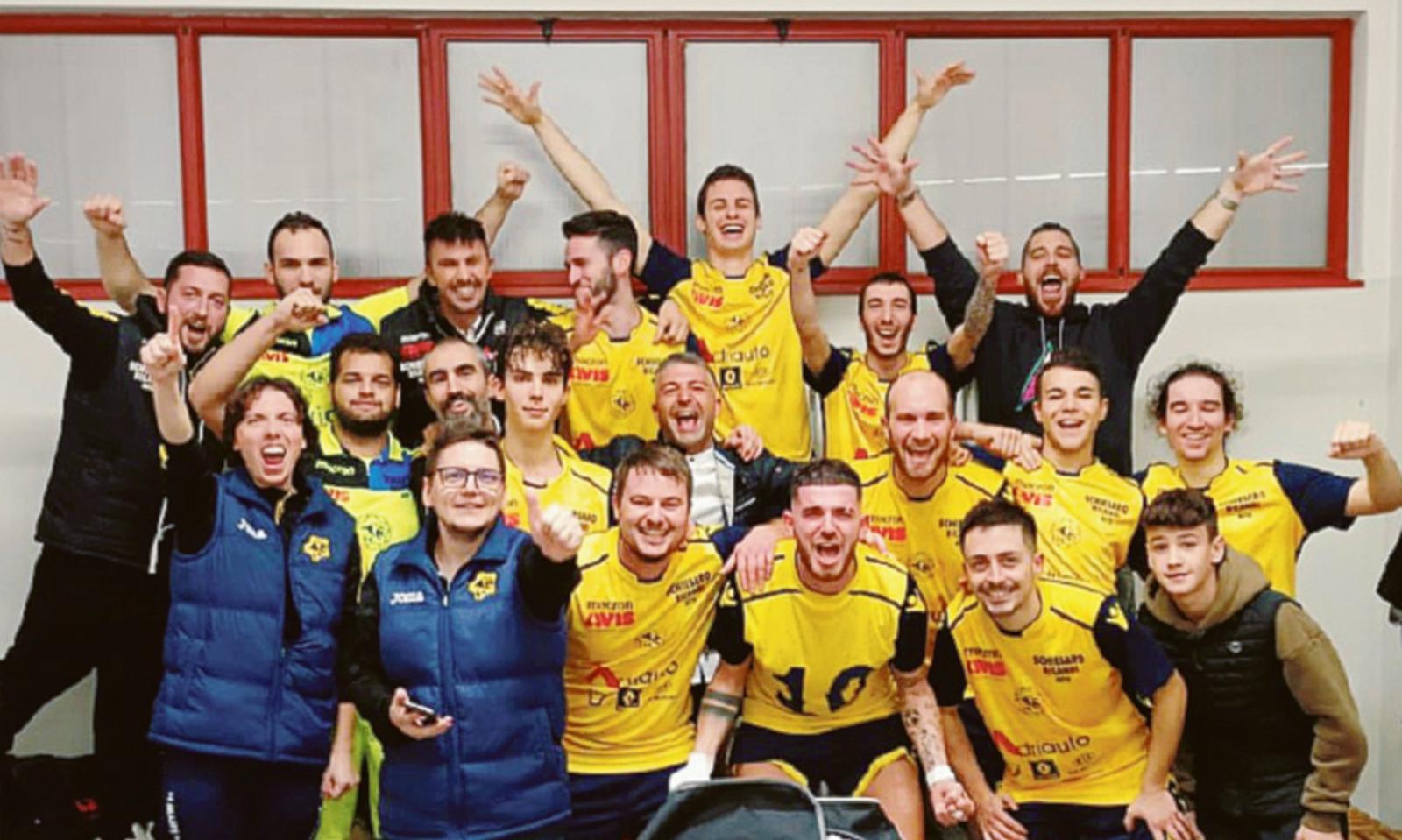 L&rsquo;Adriauto balza al comando