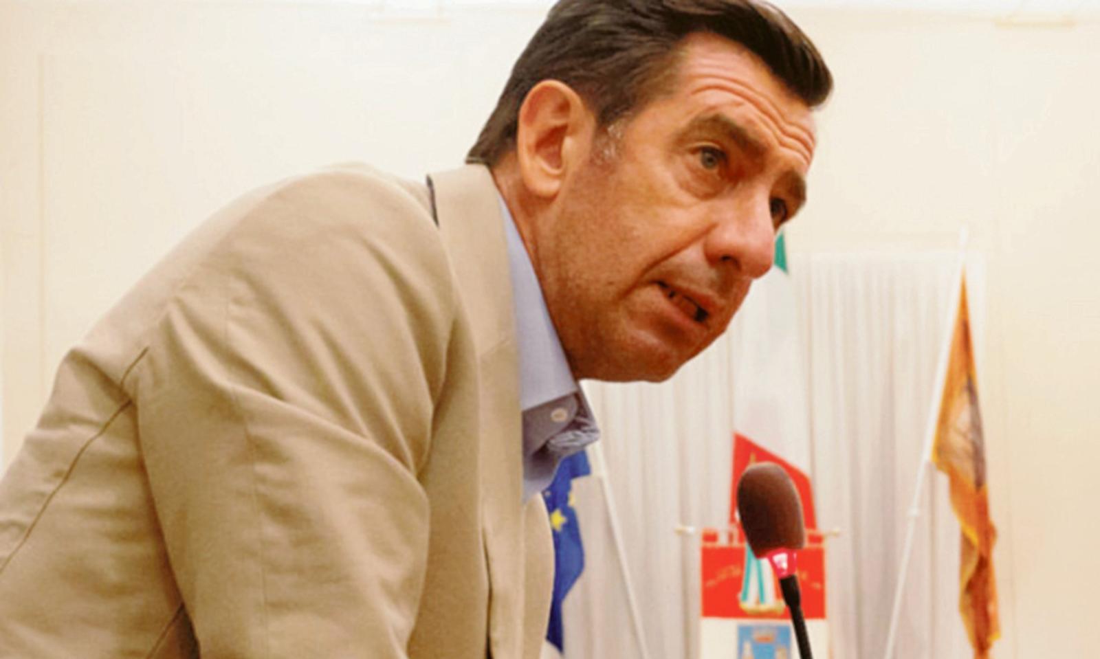 Due ponti messi sotto la lente