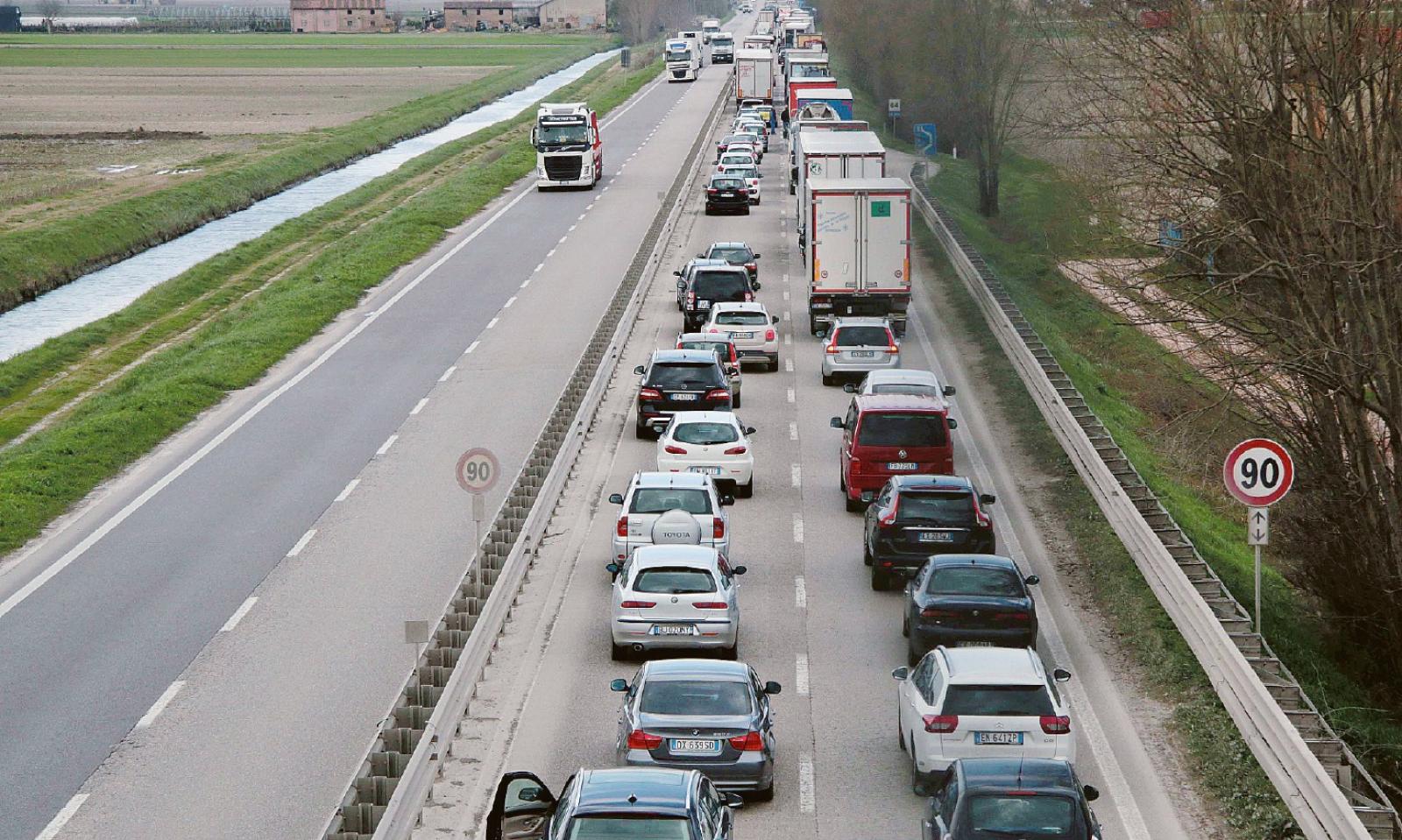 L&rsquo;autostrada finita... nel nulla