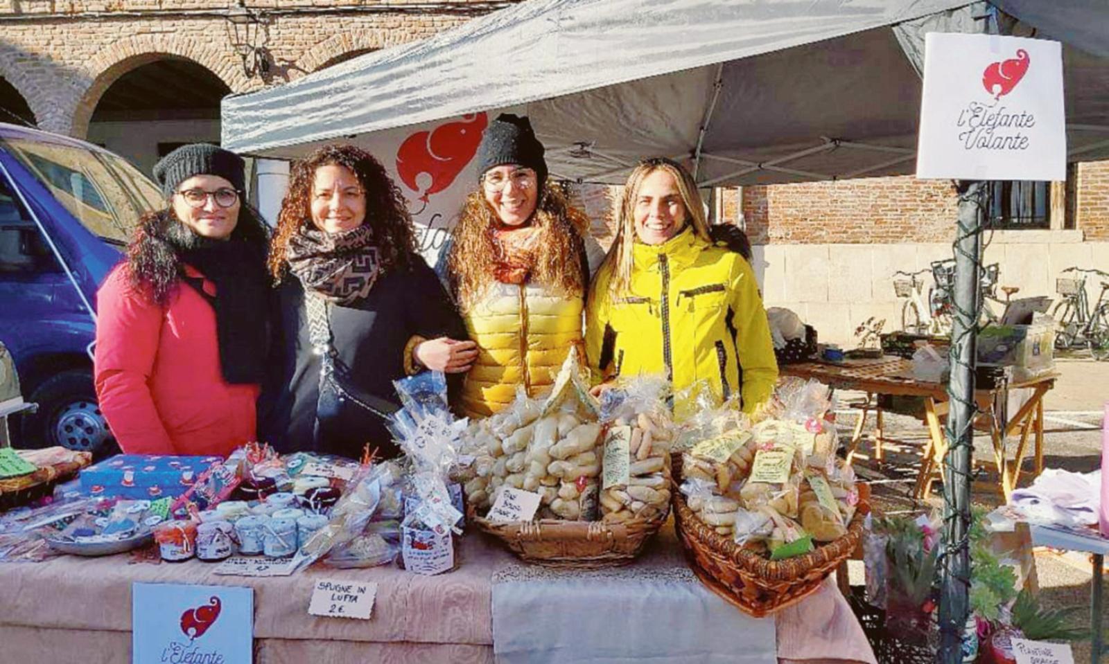 Il mercatino fa il tutto esaurito