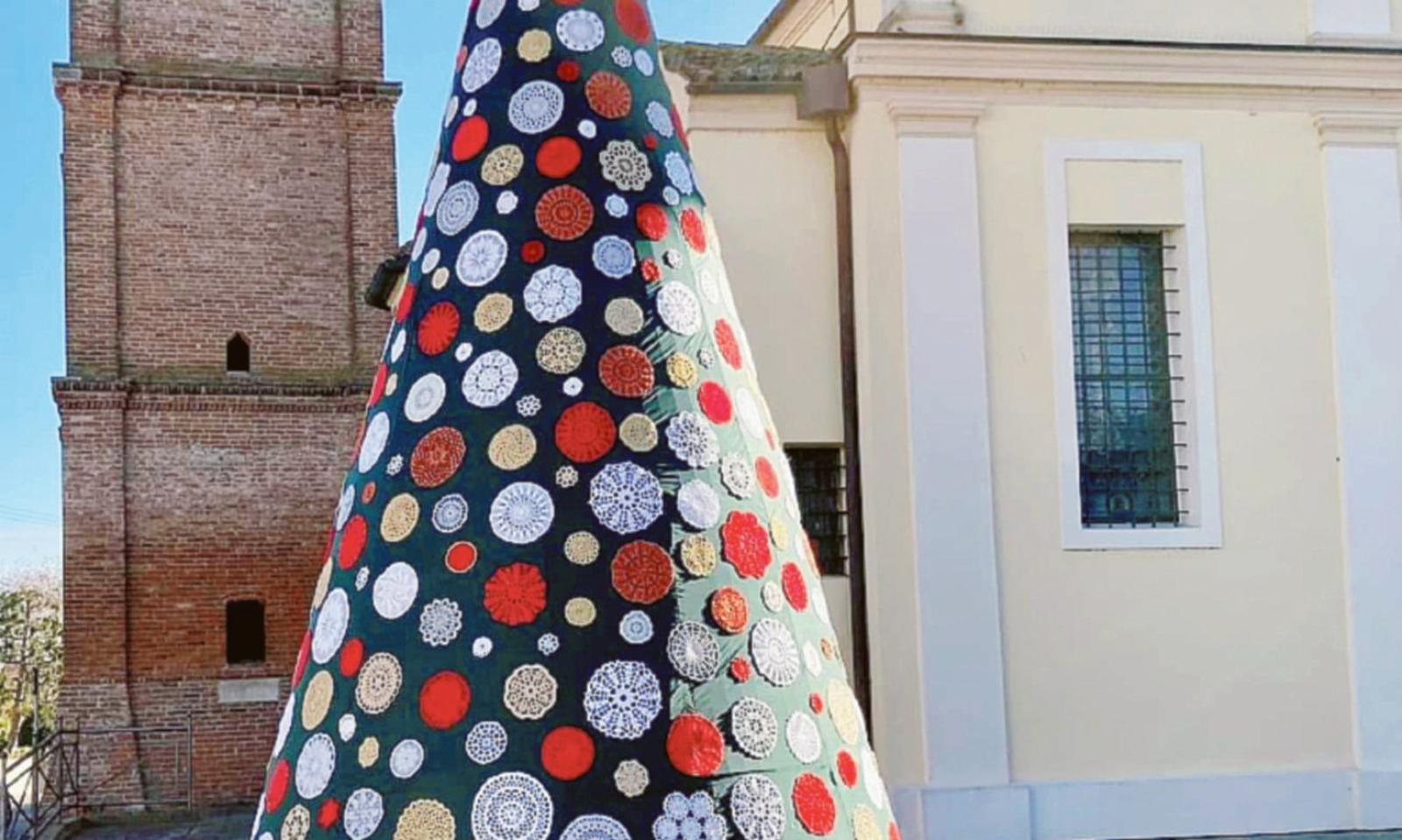 Il nuovo albero &egrave; un capolavoro